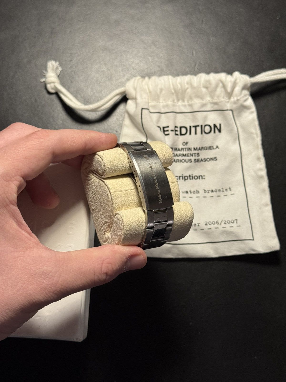 H&M × Maison Margiela Maison Margiela x H&M “Re-Edition” faceless watch bracelet Size ONE SIZE - 5 Thumbnail