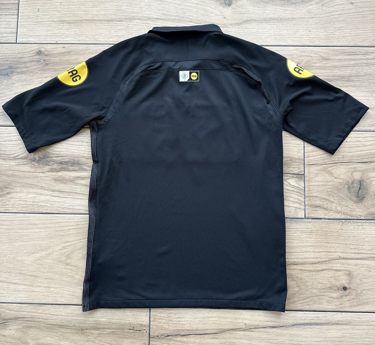 Nike KNVD Netherlands Nike Referee Match Issue Shirt Dri-Fit L Size US L / EU 52-54 / 3 - 2 Thumbnail