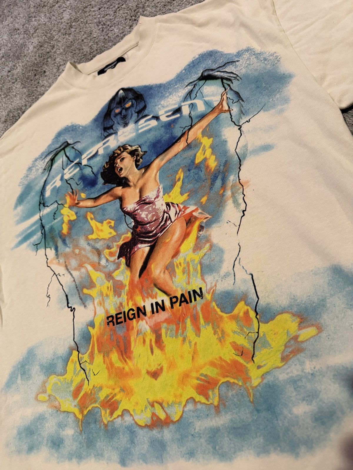 Represent Clo. Represent "Reign in Palm" T shirt size XL Size US XL / EU 56 / 4 - 2 Thumbnail