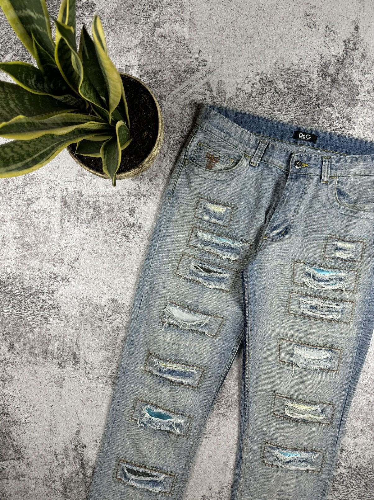 Dolce & Gabbana Dolce & Gabbana RARE D&G Patchwork Distressed Y2K Denim Jeans Size US 34 / EU 50 - 14 Thumbnail