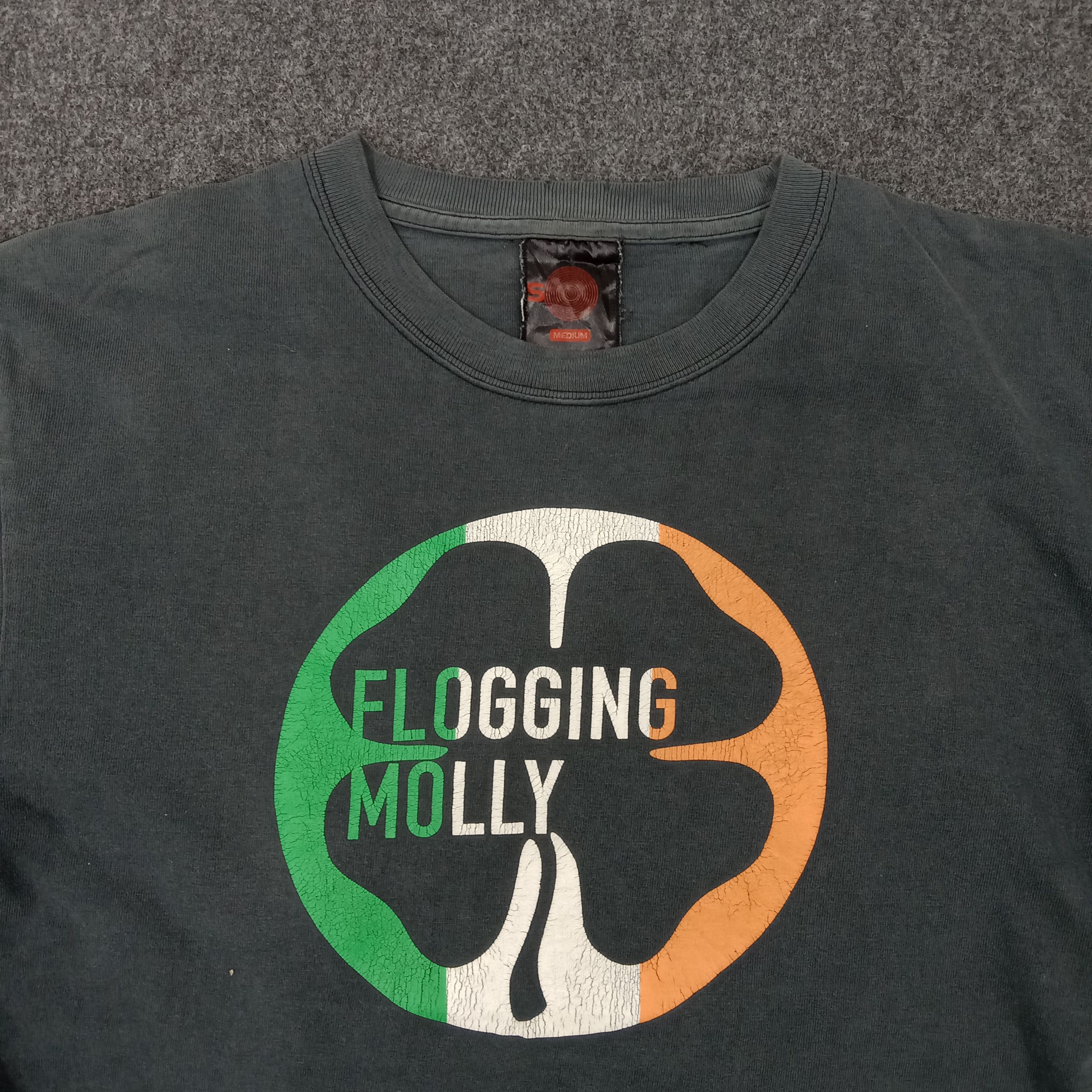 Band Tees × Vintage FLOGGING MOLLY American Band Tshirt Size US M / EU 48-50 / 2 - 2 Thumbnail