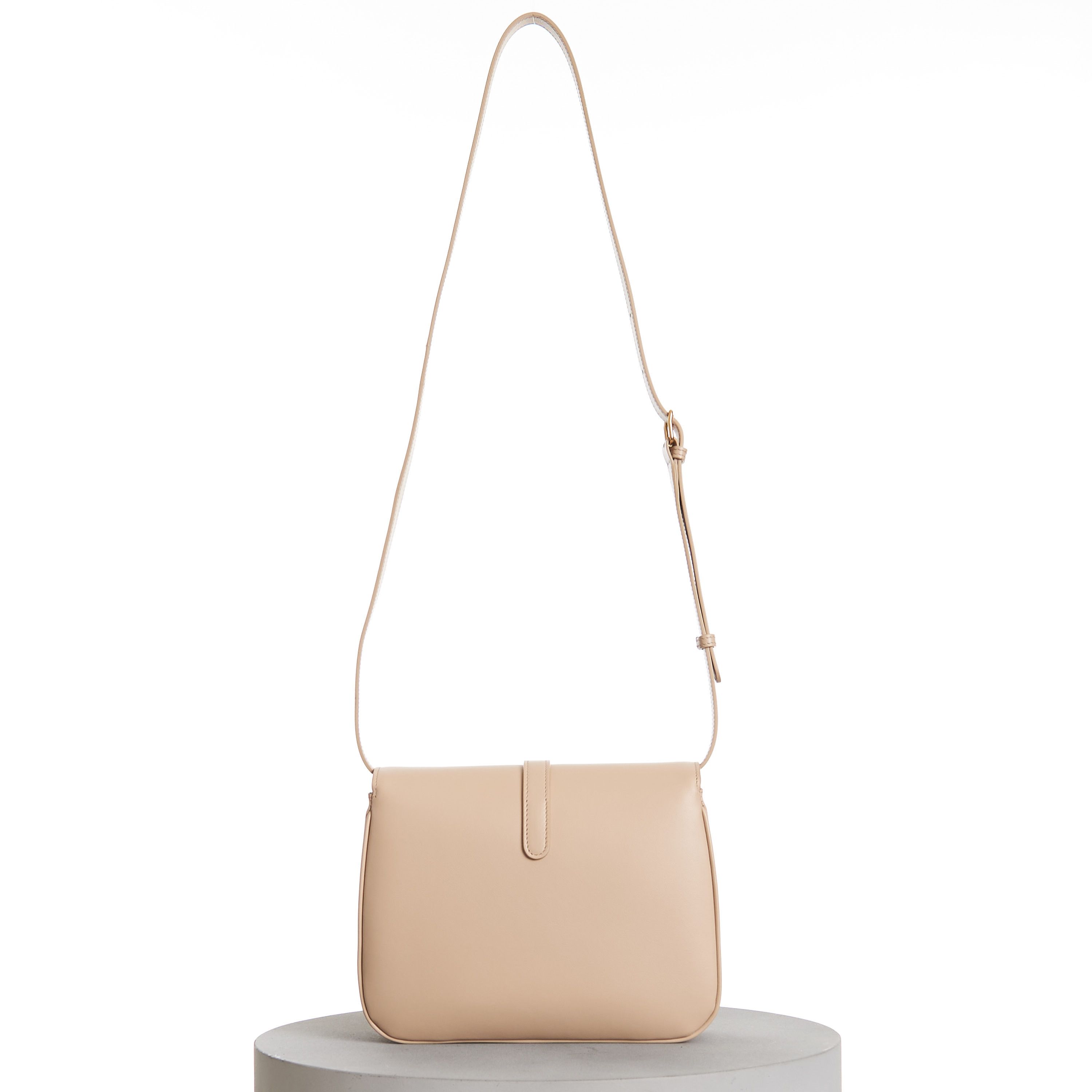 Celine Medium Tabou Bag In Nude Smooth Calfskin Size ONE SIZE - 2 Thumbnail