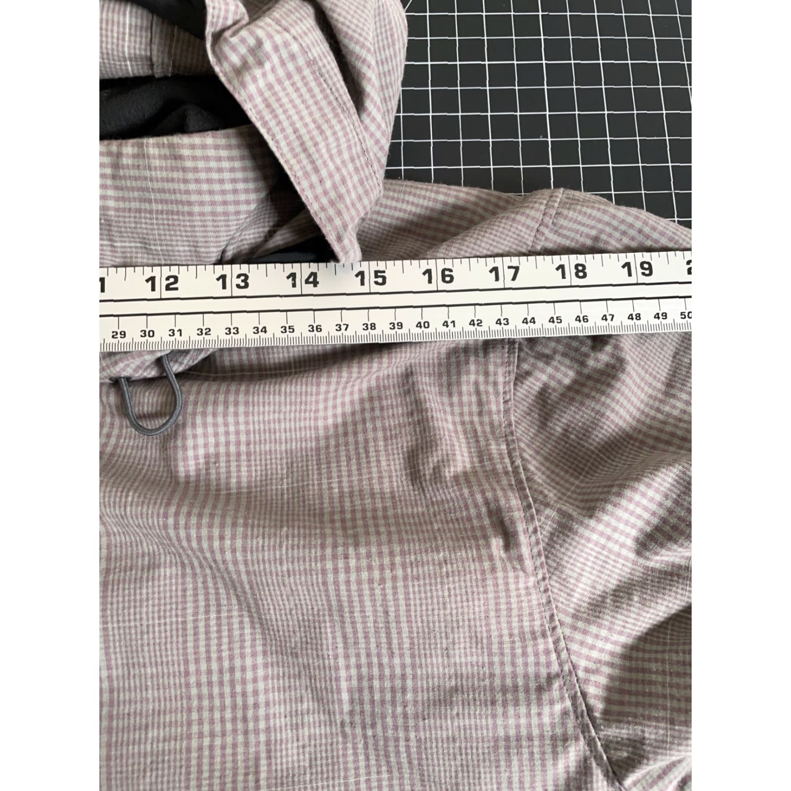 The North Face The North Face Jacket Mens L Gray Mauve Check Pattern Cotton Blend Hooded Short Zip Pockets Full Zip Anorak 90s Retro Vintage N/A Size US L / EU 52-54 / 3 - 7 Thumbnail