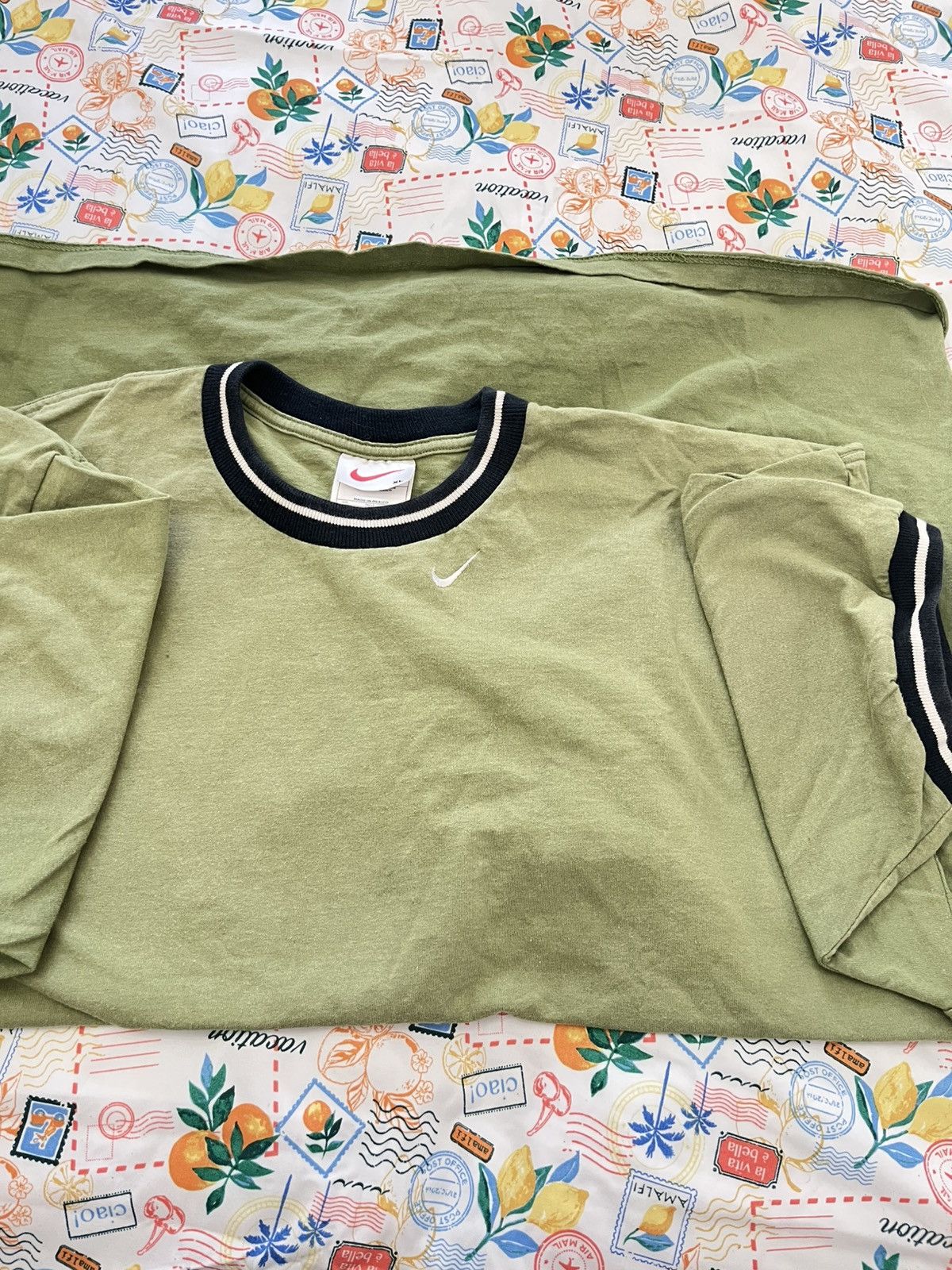 Nike 90's NIKE MINI SWOOSH Size XL Vintage T-Shirts / G2090T Size US XL / EU 56 / 4 - 2 Thumbnail