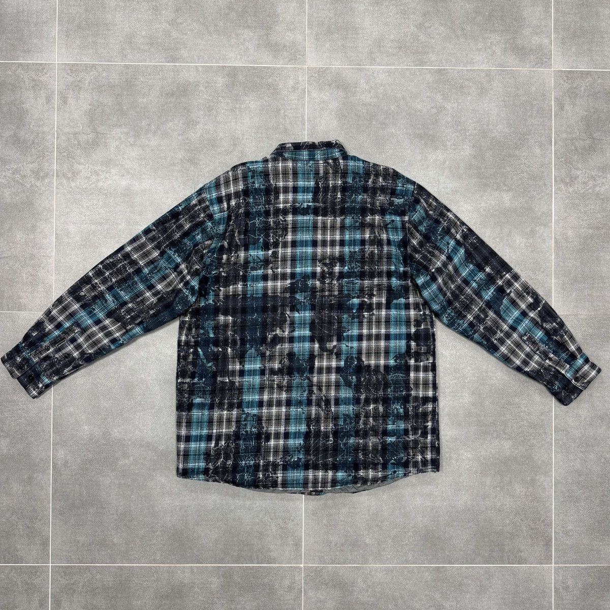 Oakley Oakley Insulated Button Overshirt Jacket Men Size L Size US L / EU 52-54 / 3 - 14 Thumbnail