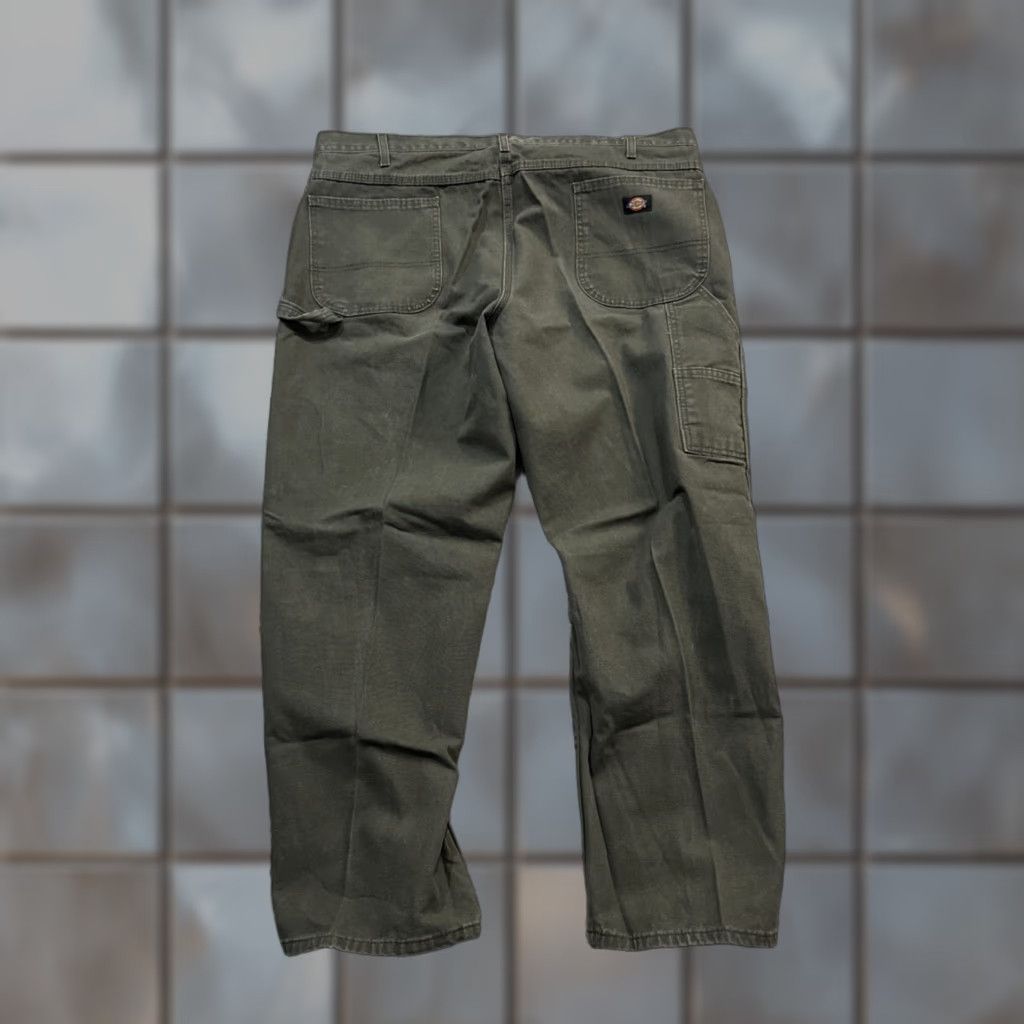 Dickies VINTAGE 90’s Green Dickies Carpenter Jeans Workwear Y2K Baggy Men’s Size 42x30 Dickies Jeans Green 90s Mens Size 42 29 Inseam Straight Size US 42 / EU 58 - 1 Thumbnail