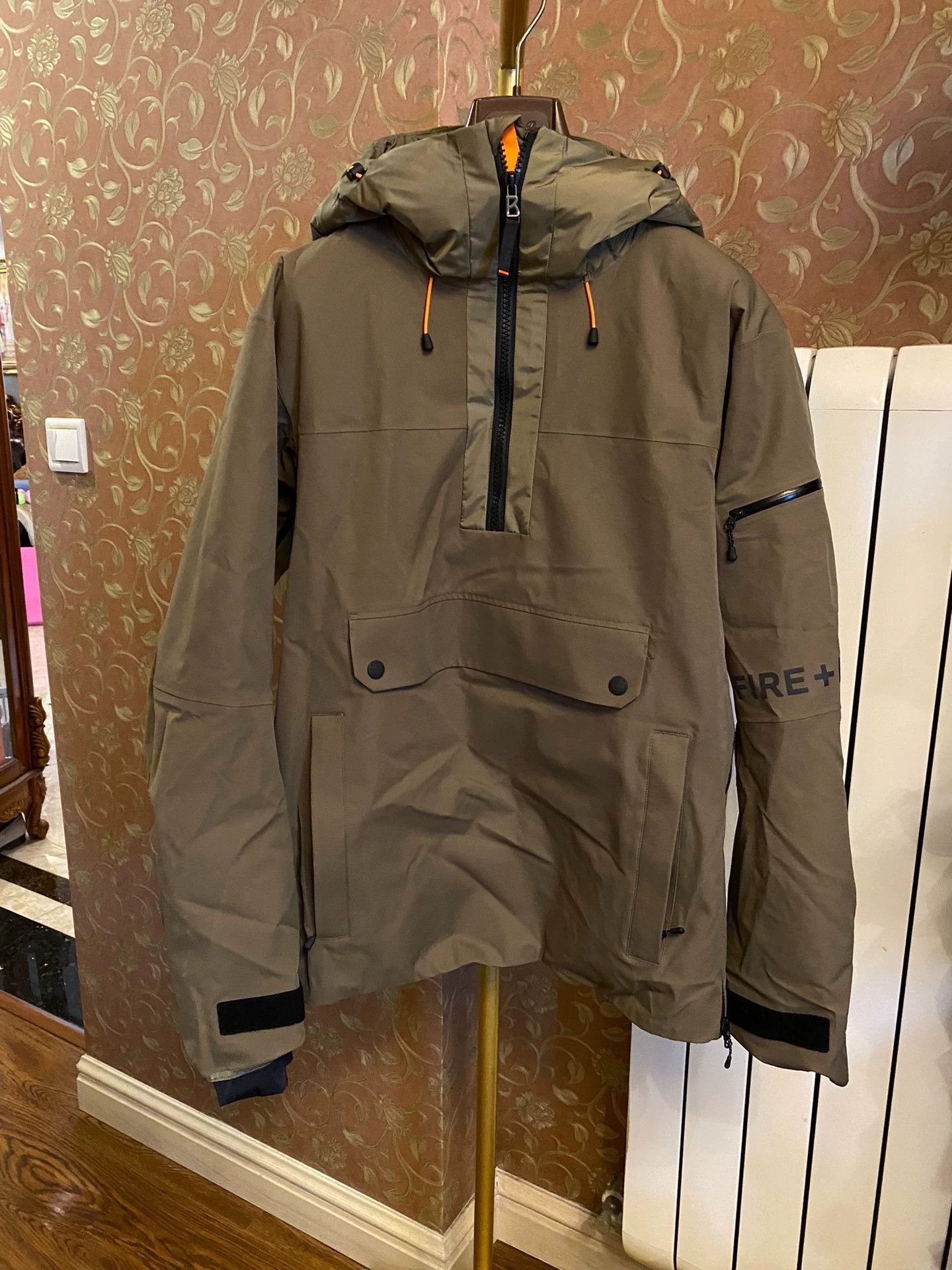 Bogner Green Hooded Light Jacket with Pockets Size US M / EU 48-50 / 2 - 1 Thumbnail