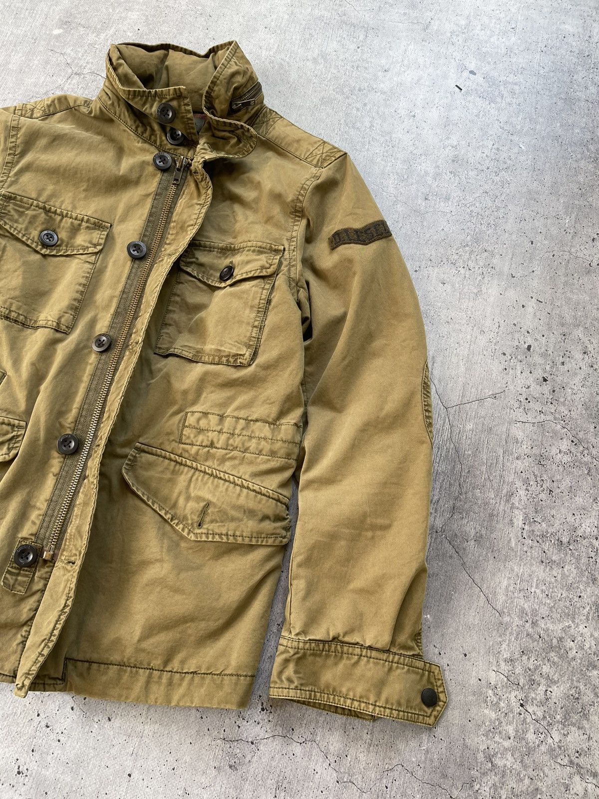 Other Y2K Vintage Diesel Multi-pocket Khaki Faded Jacket Size US S / EU 44-46 / 1 - 4 Thumbnail