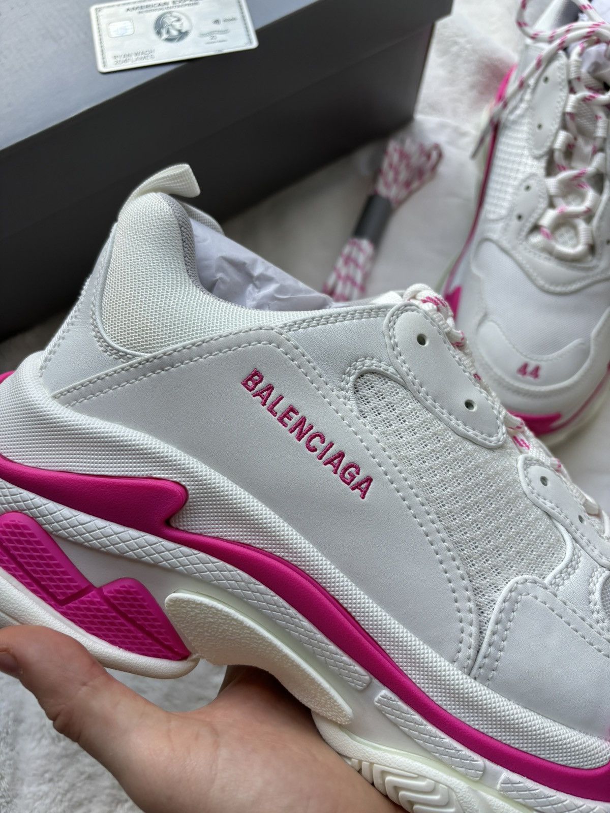 Balenciaga Balenciaga White/Pink Triple S Sneakers Size US 11 / EU 44 - 2 Thumbnail