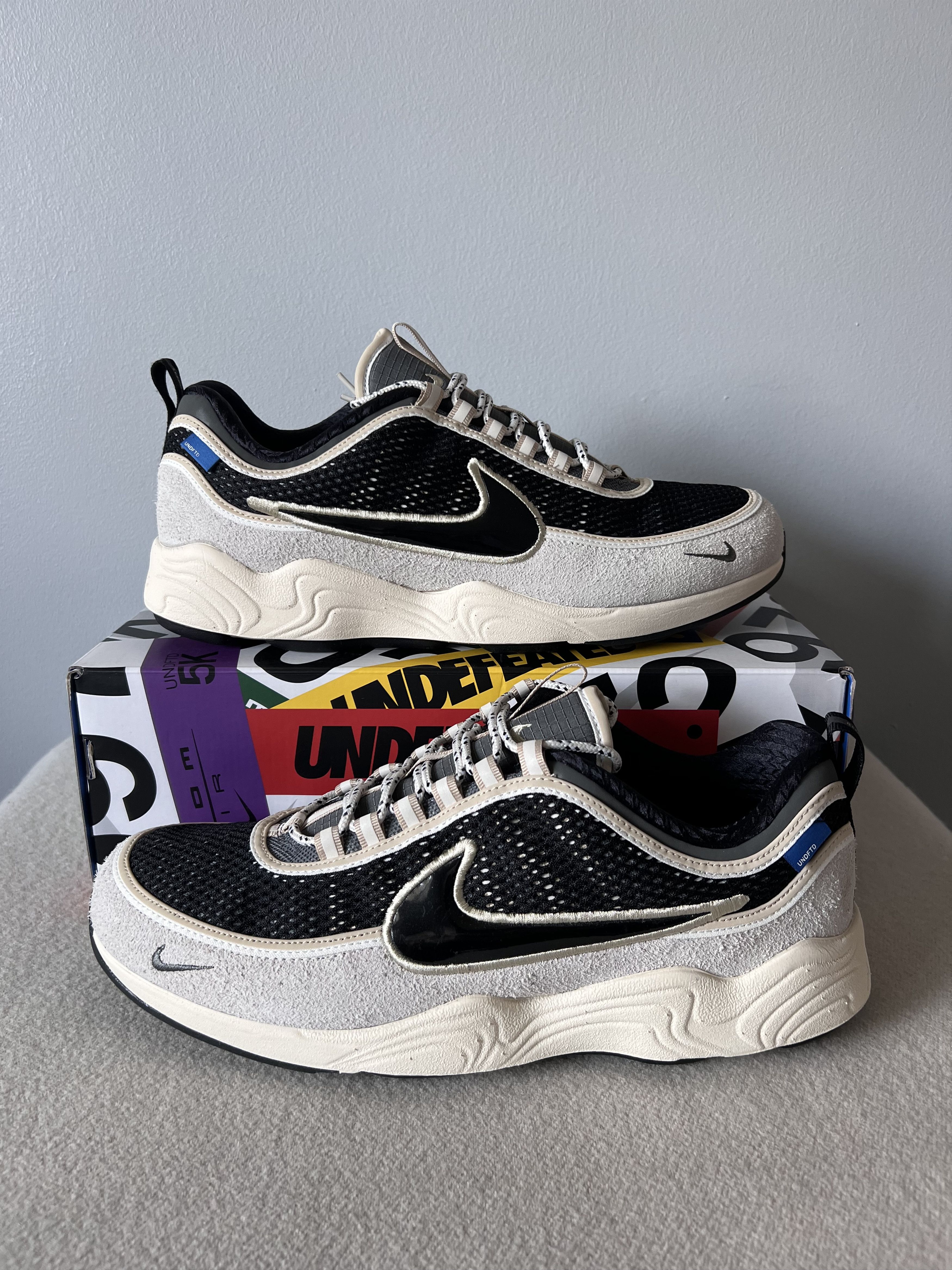 Nike × Undefeated Undefeated Nike Air Zoom Spiridon SP in Phantom White Size US 13 / EU 46 - 2 Thumbnail