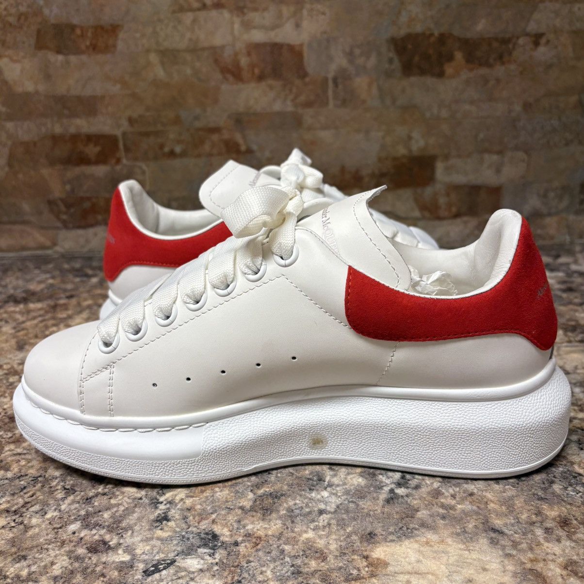 Alexander McQueen Alexander McQueen Oversized Sneakers Size 38.5 US Size Size US 6 / EU 39 - 7 Thumbnail