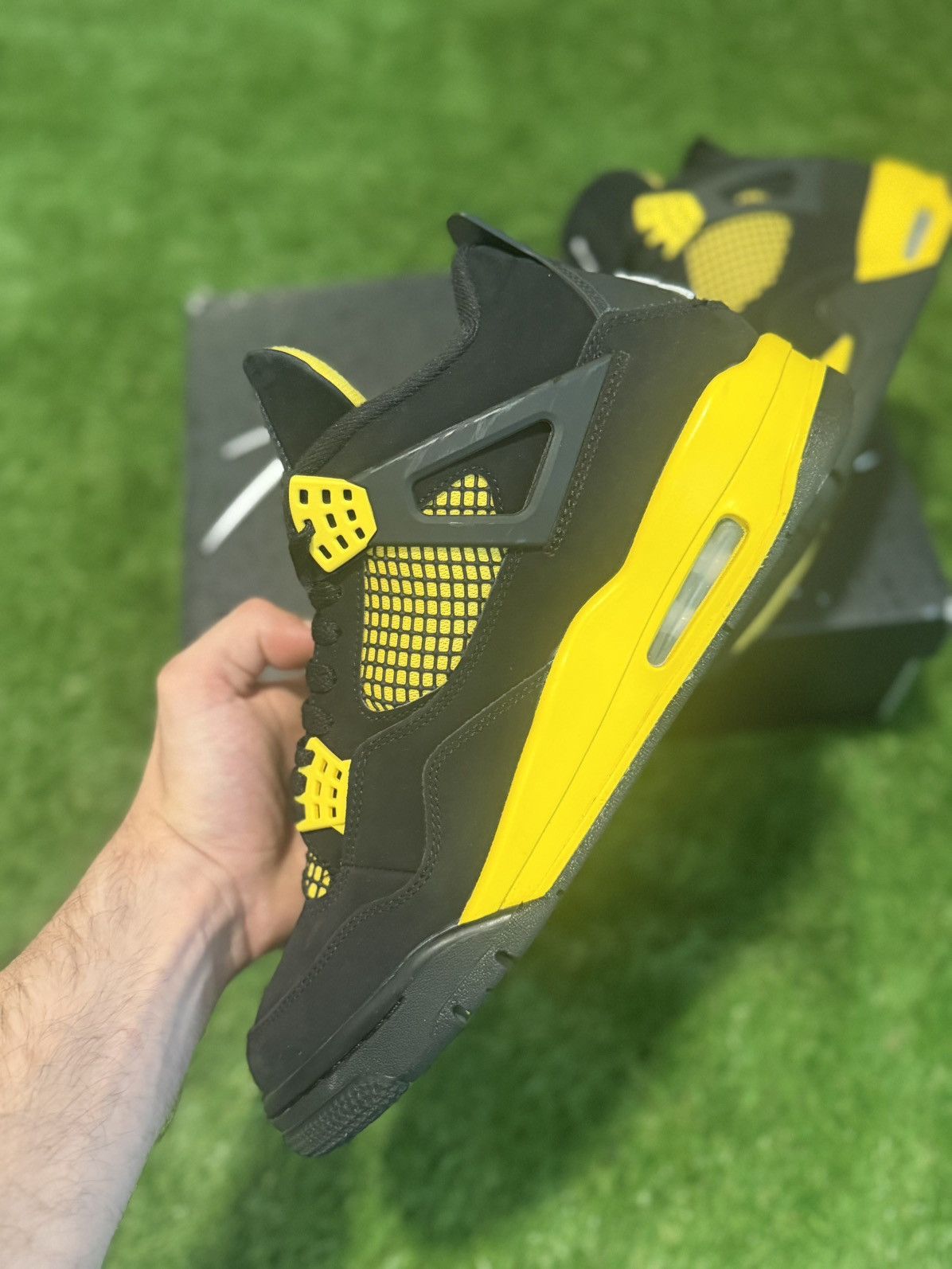 Jordan Brand Jordan 4 Thunder Size US 10 / EU 43 - 5 Thumbnail
