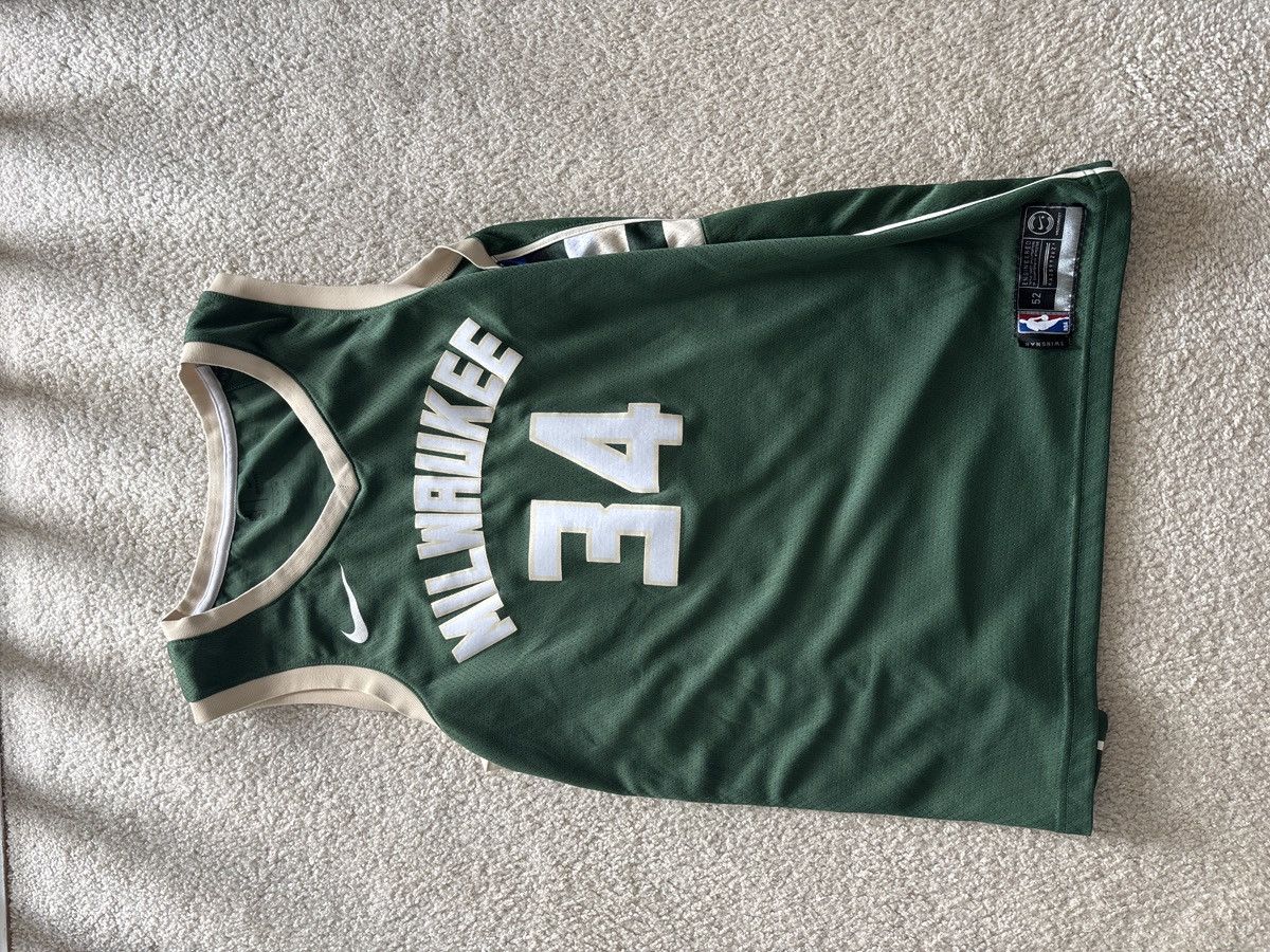 Nike Giannis Antetokounmpo jersey Size US L / EU 52-54 / 3 - 4 Thumbnail
