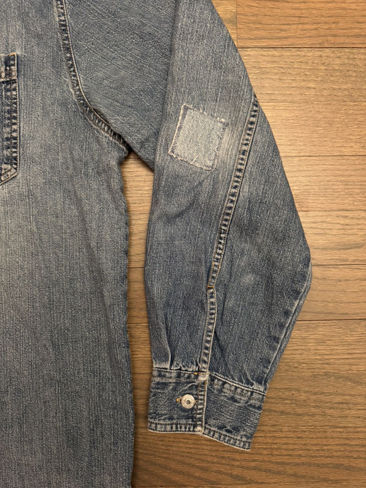 Levi's × Vintage Vintage Levi’s Denim Shirt Size US L / EU 52-54 / 3 - 6 Thumbnail