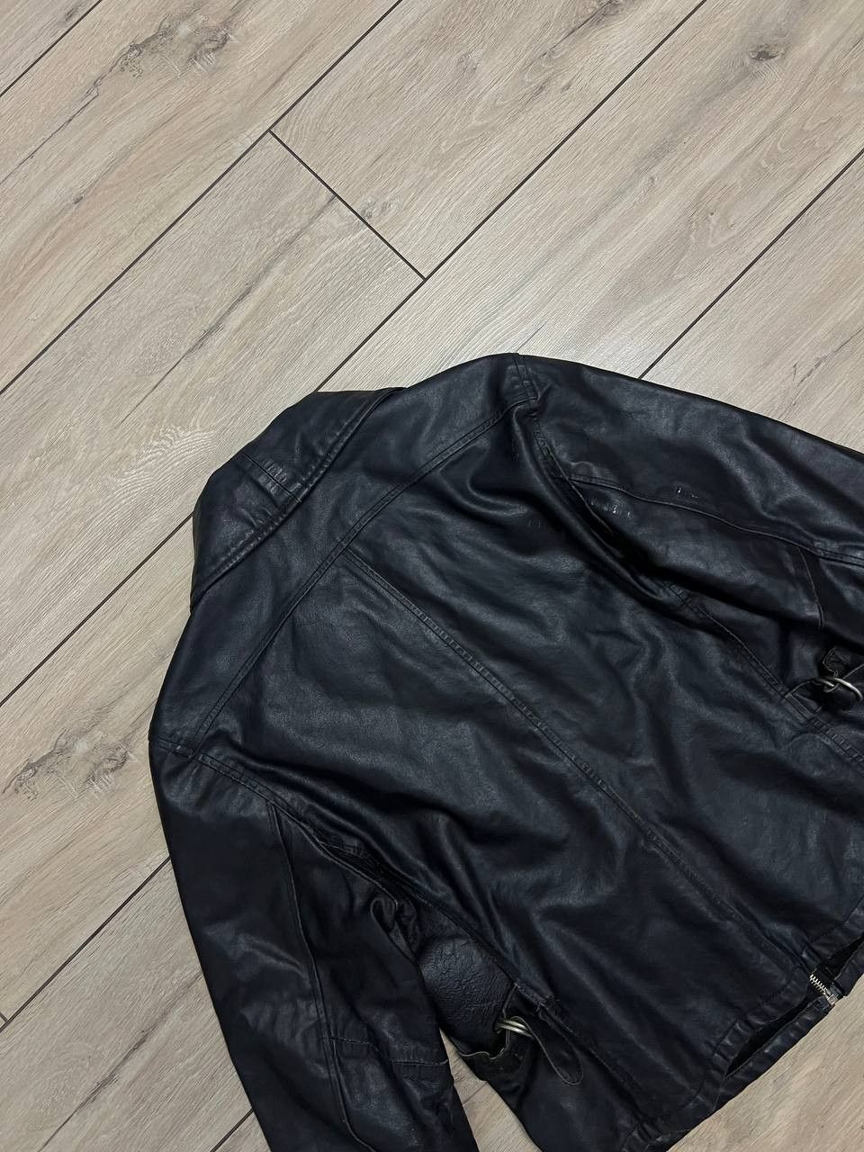 Giorgio Armani Vintage Armani Jeans Leather Jacket Motorcycle Style US 10 Size L / US 10 / IT 46 - 12 Thumbnail