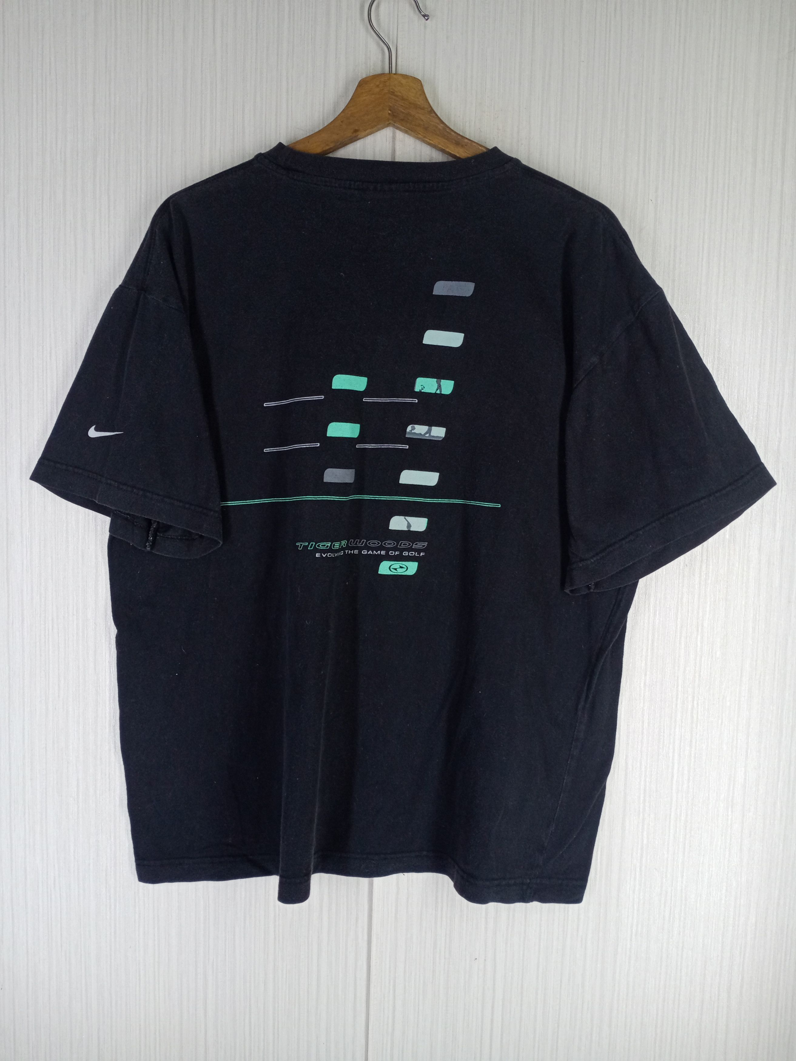 Nike Rare Vintage 00s Nike Tiger Woods Tshirt Size US L / EU 52-54 / 3 - 1 Thumbnail