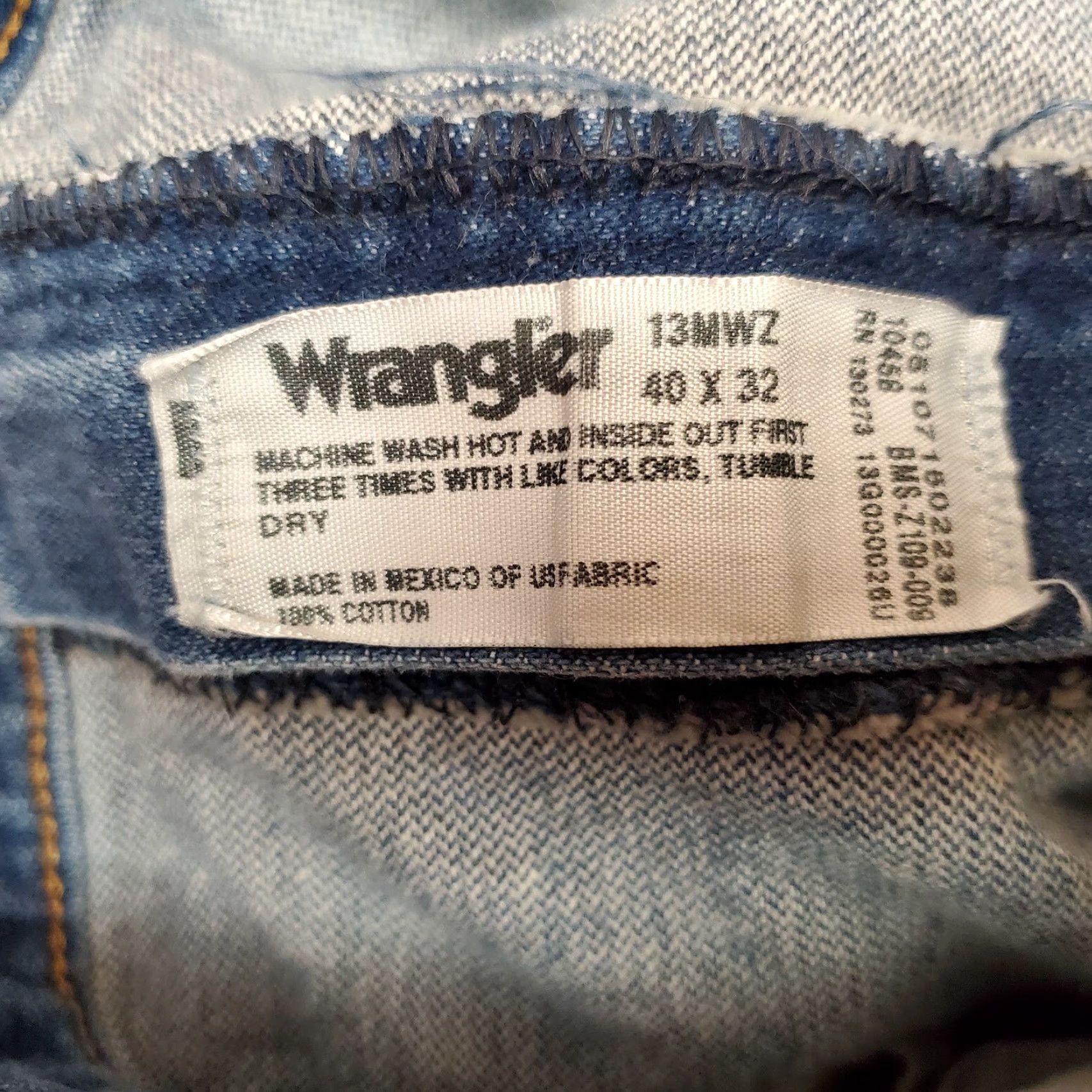 Wrangler VINTAGE Wrangler Jeans Mens 40x32 Blue Denim Cowboy Cut 100% Cotton 13MWZ Ranch Work Size US 40 / EU 56 - 6 Thumbnail