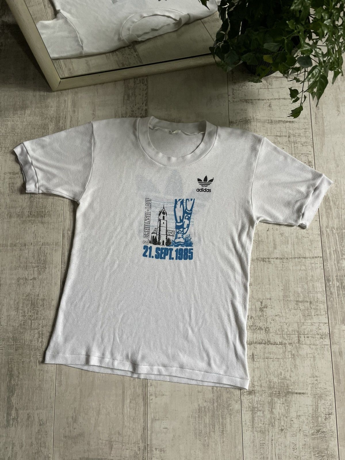 Adidas × Vintage Vintage Adidas 1985 G.Greifensee-Lauf Marathon Run T-Shirt Size US S / EU 44-46 / 1 - 1 Thumbnail