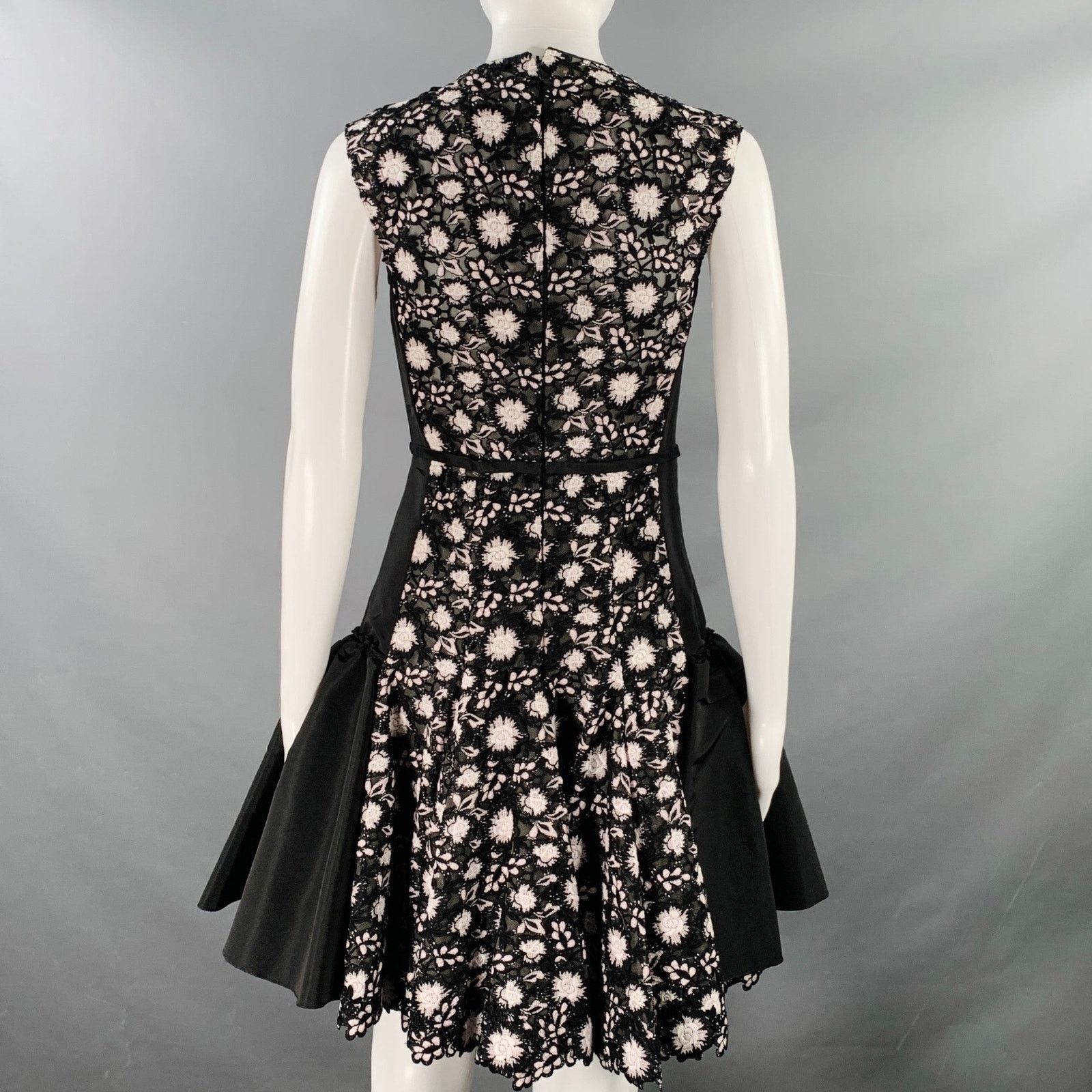 Giambattista Valli GIAMBATTISTA VALLI Black White Silk Cocktail Dress Size XS / US 0-2 / IT 36-38 - 4 Thumbnail