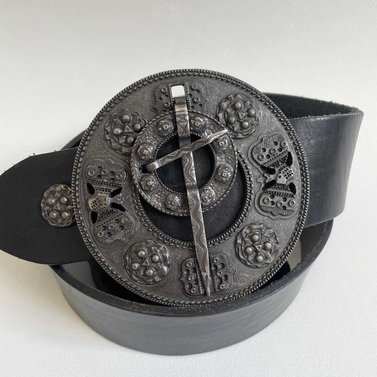 Dries Van Noten Early 2000s Dagger Western Buckle Belt Size 32 - 2 Thumbnail