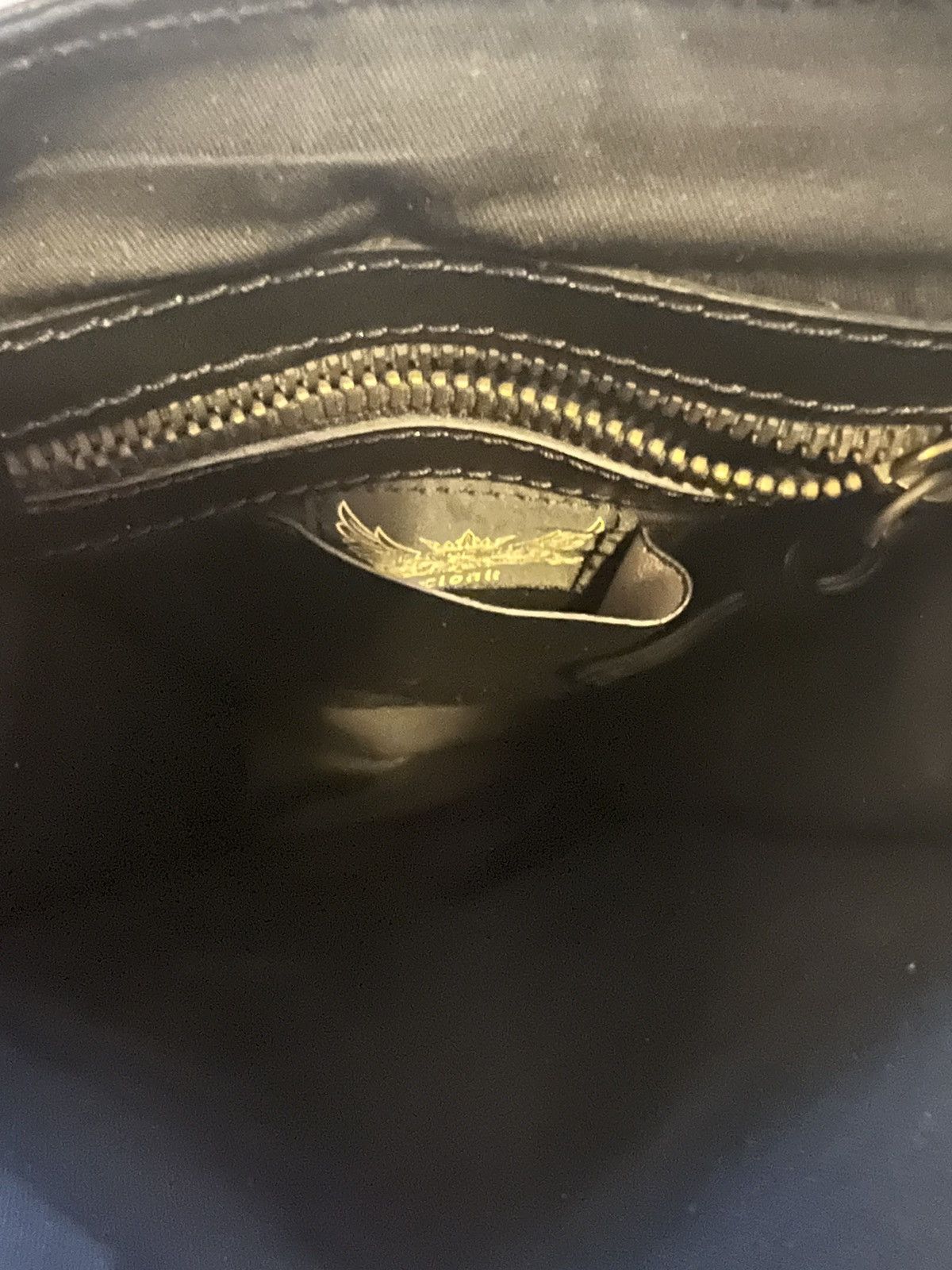Cloak Cult favorite Cloak NYC deadstock messenger bag. Size ONE SIZE - 5 Thumbnail