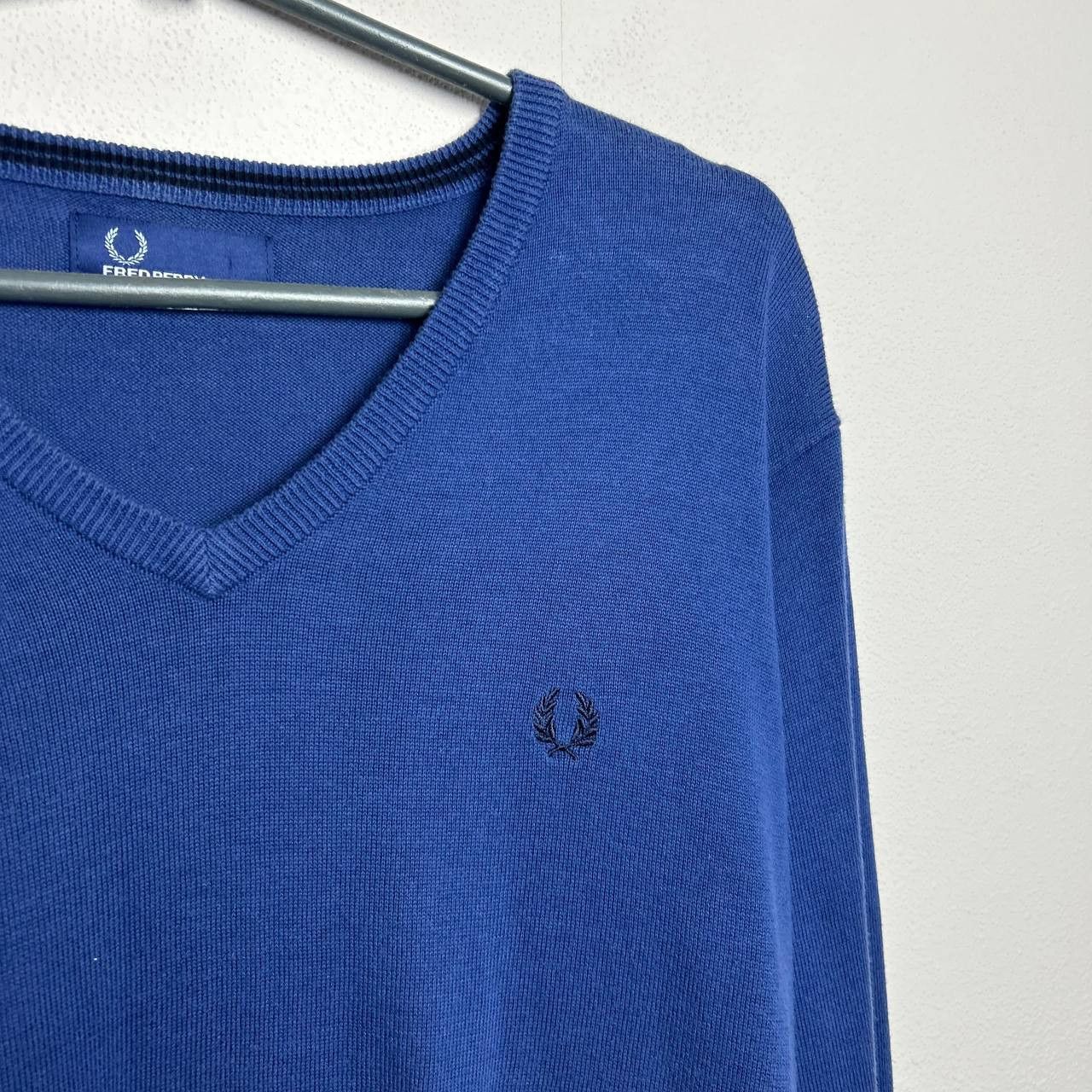 Fred Perry Vintage Fred perry small logo 90s streetwear sweater Size US L / EU 52-54 / 3 - 3 Thumbnail