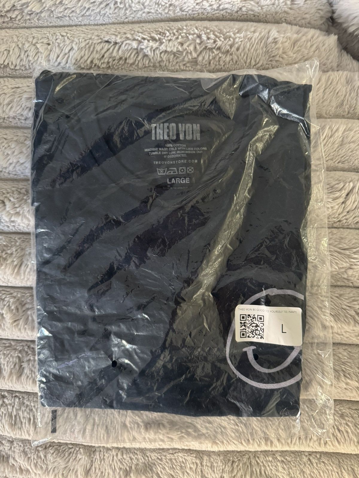 Band Tees theo von be good to yourself bgty smiley t navy past weekend Size US L / EU 52-54 / 3 - 4 Thumbnail