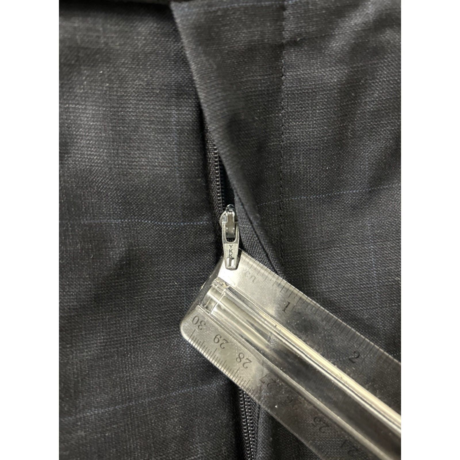 Ralph Lauren Lauren Ralph Lauren Dress Pants Mens 52x33 Navy 100% Wool Plaid Trousers Flat Front Zip Button Zipper Classic Dress Pants Mens Size US 36 / EU 52 - 5 Thumbnail