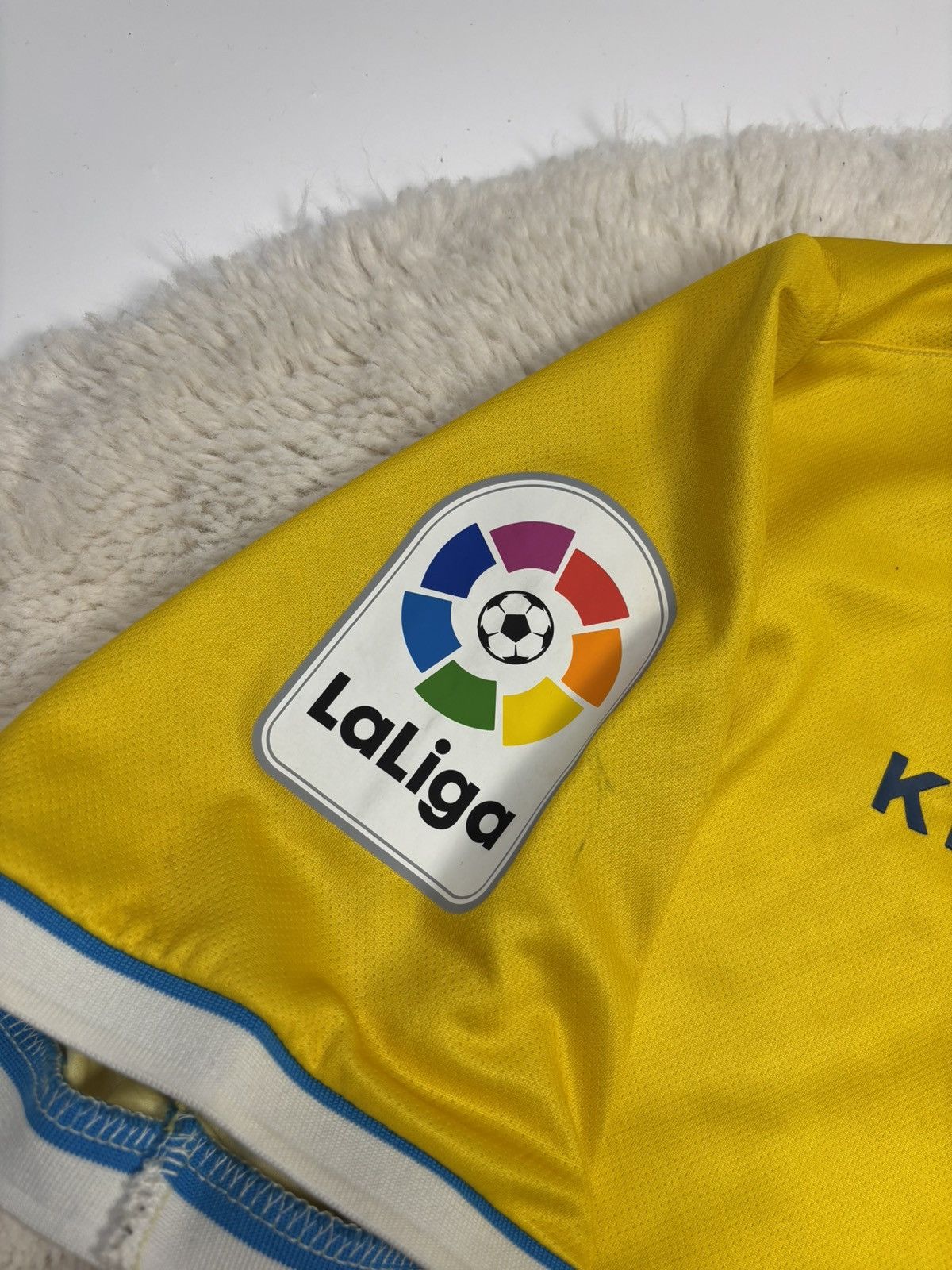 Other Kelme RCD Espanyol 18/19 Third Kit Soccer Jersey Rare Shirt Size US XL / EU 56 / 4 - 6 Thumbnail