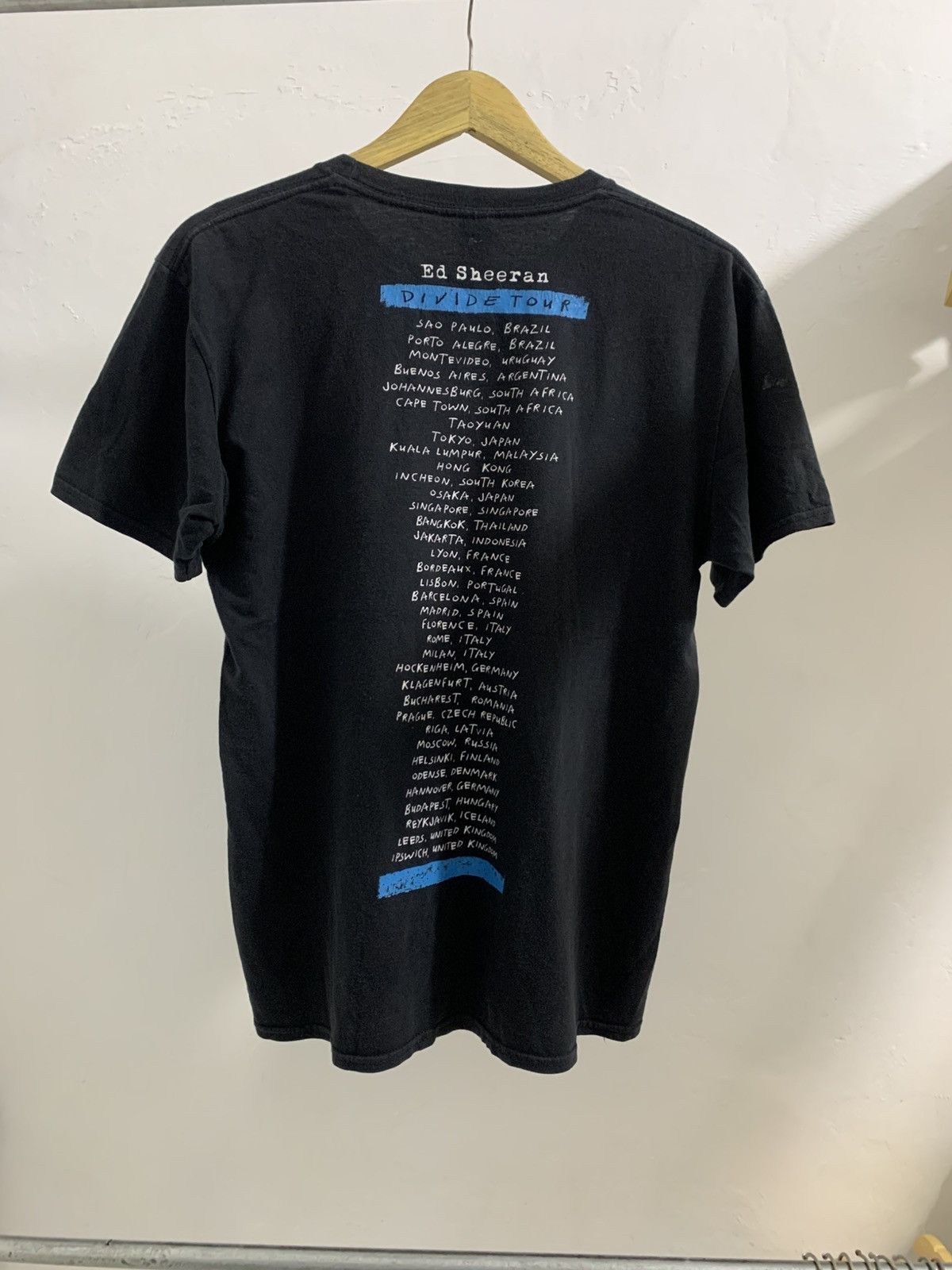 Gildan Vintage ed sheeran tshirt Size US M / EU 48-50 / 2 - 5 Thumbnail