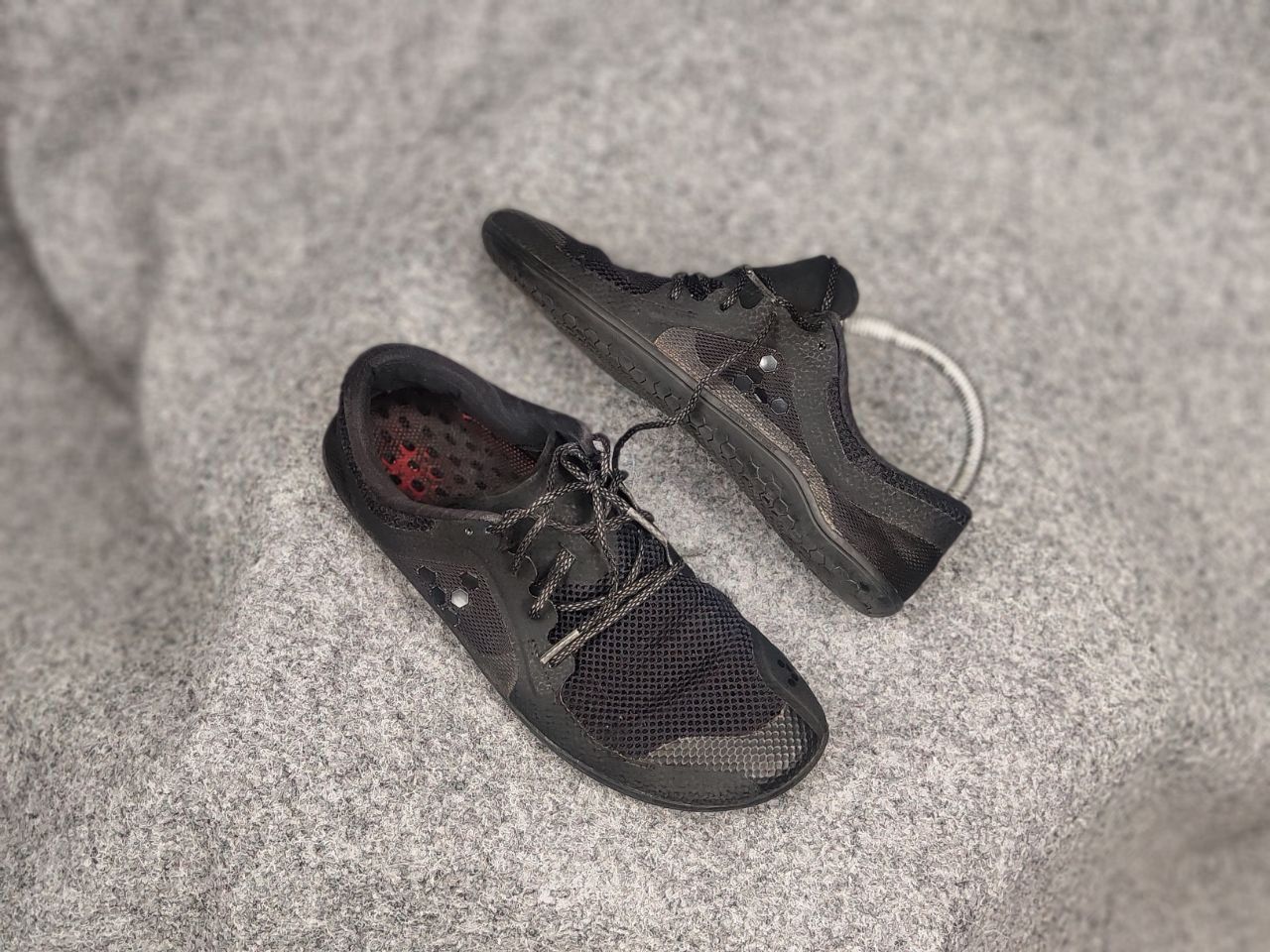 Vivobarefoot Vivobarefoot Primus Lite III Trail Logo Running Sneakers Size US 6 / EU 39 - 5 Thumbnail