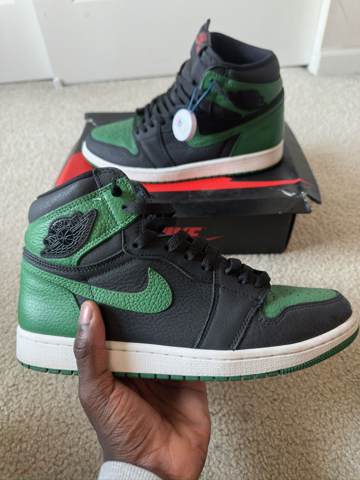 Jordan Brand Jordan 1 Retro High OG Pine Green 2.0 Size US 9.5 / EU 42-43 - 1 Thumbnail