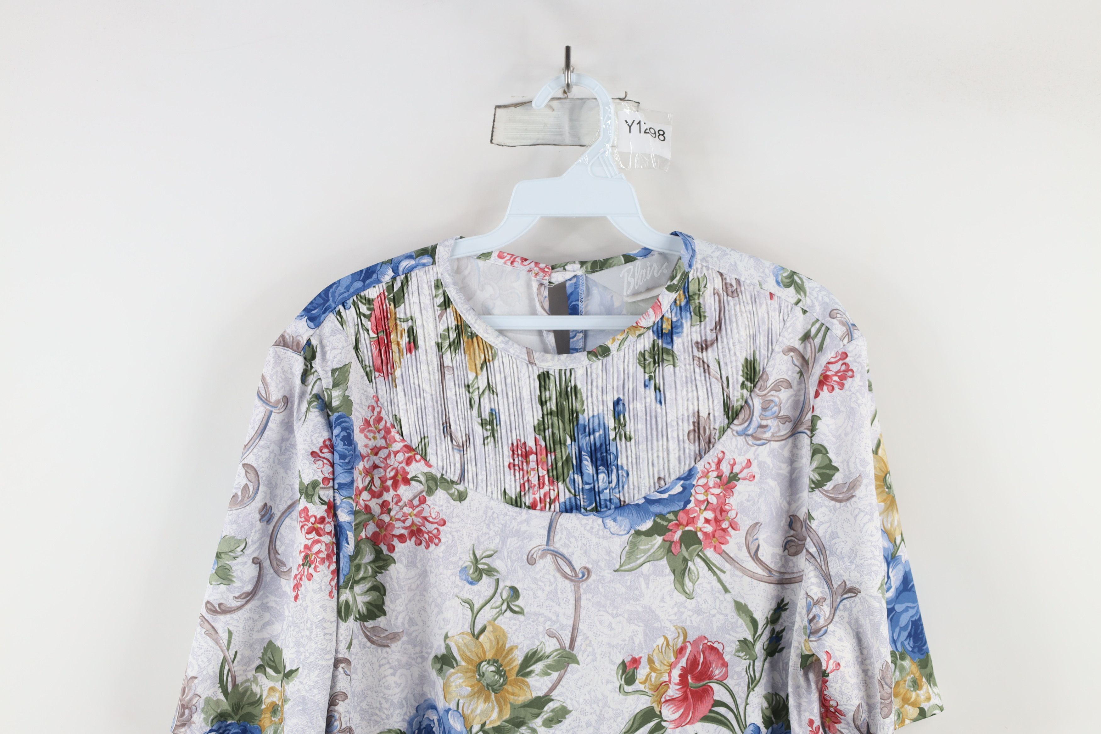 Vintage Vintage 90s Streetwear Ribbed Flower Knit Shirt Top USA Size L / US 10 / IT 46 - 2 Thumbnail
