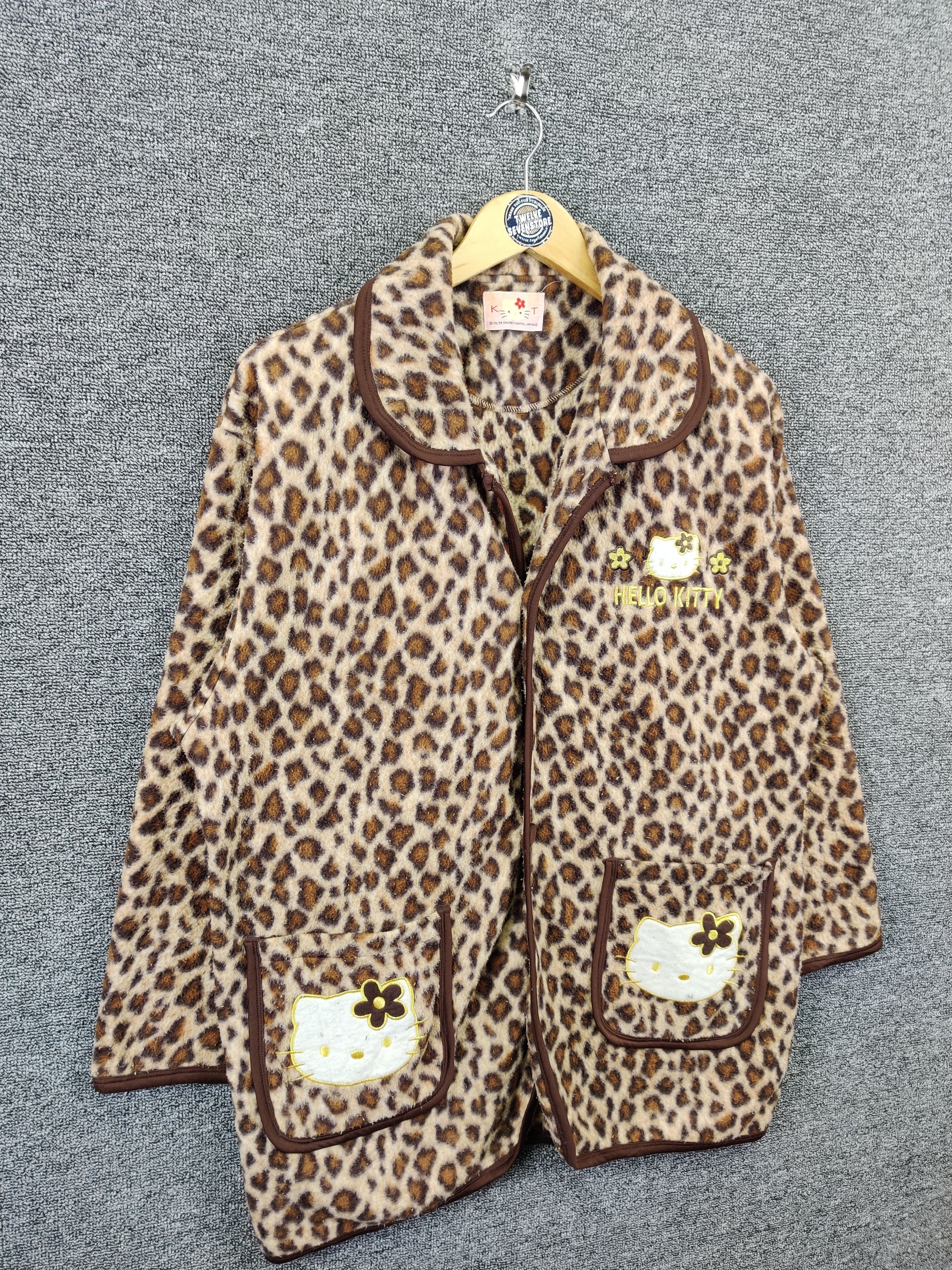 Cartoon Network Vintage Hello Kitty Leopard Fleece Sleepwear Size US L / EU 52-54 / 3 - 5 Thumbnail