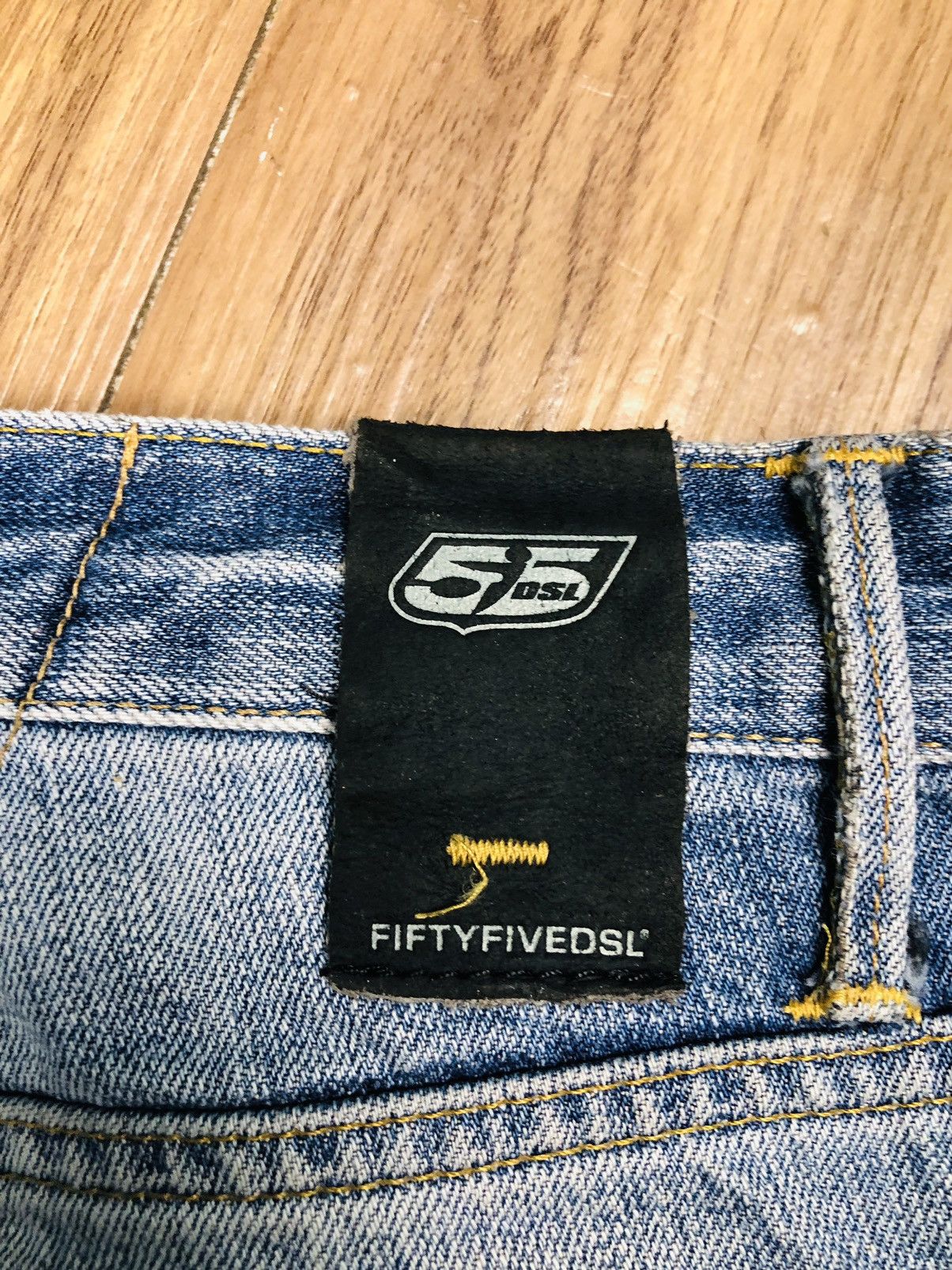 55DSL 55DSL Pearn Slim Fit Ripped Denim Jeans (38) Size US 28 / EU 44 - 21 Thumbnail