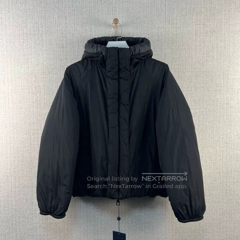 Louis Vuitton Louis Vuitton Double-sided down jacket with presbyopic emb Size US M / EU 48-50 / 2 - 3 Thumbnail