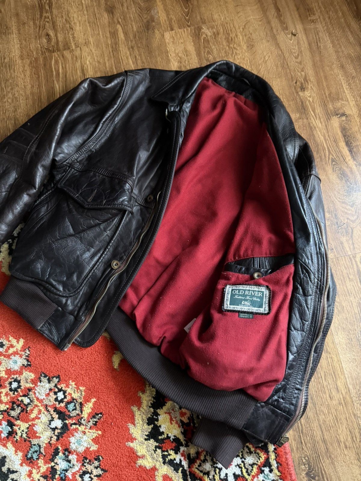 Other Vintage Y2K Black Bomber Leather Jacket Boxy Utility Size US L / EU 52-54 / 3 - 9 Thumbnail