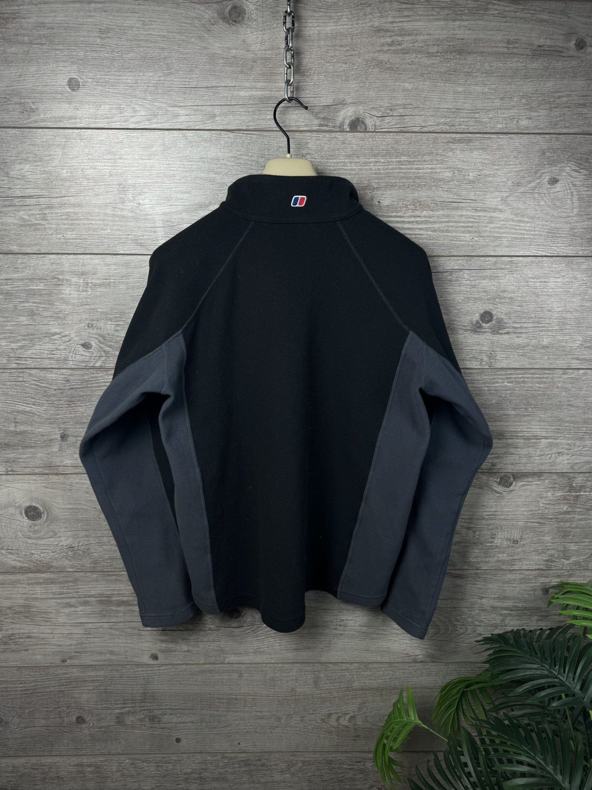 Berghaus Berghaus Fleece gorpcore outdoor size L Size US L / EU 52-54 / 3 - 3 Thumbnail
