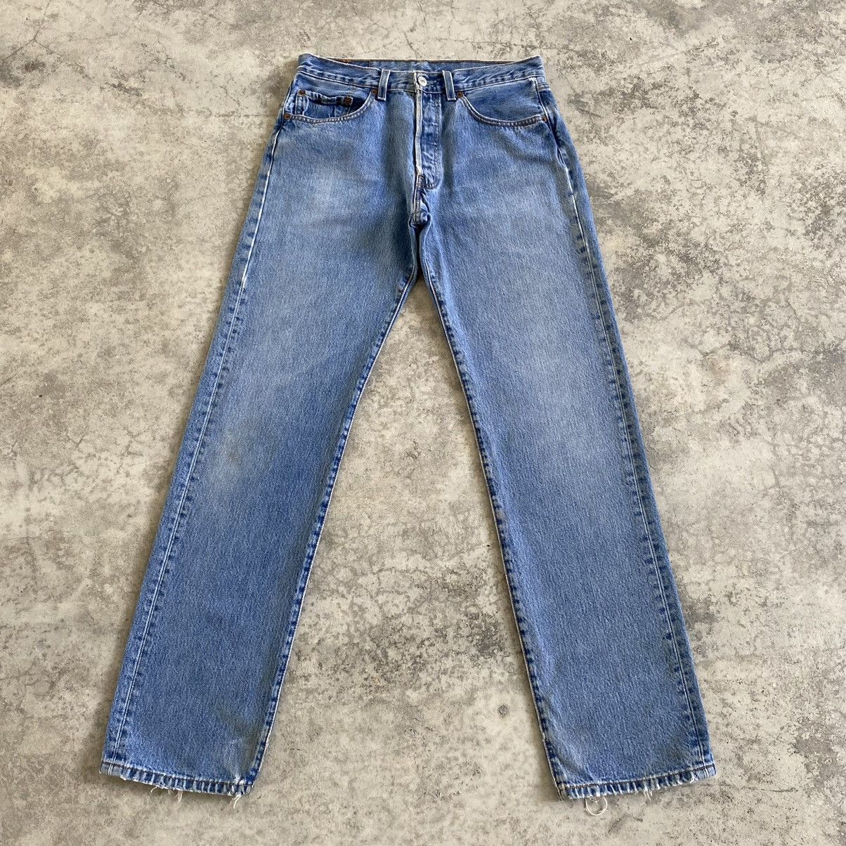 Levi's Vintage Levis 501 Stonewashed Powder Blue Denim Jeans Size US 30 / EU 46 - 1 Thumbnail