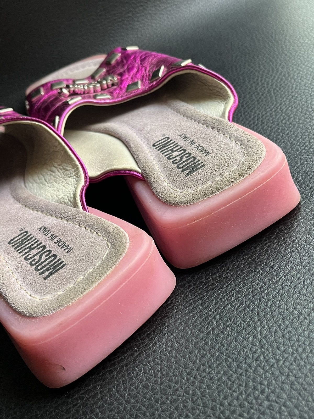 Moschino Mowchino vintage 35 pink leather flip flops Size US 5 / IT 35 - 8 Thumbnail