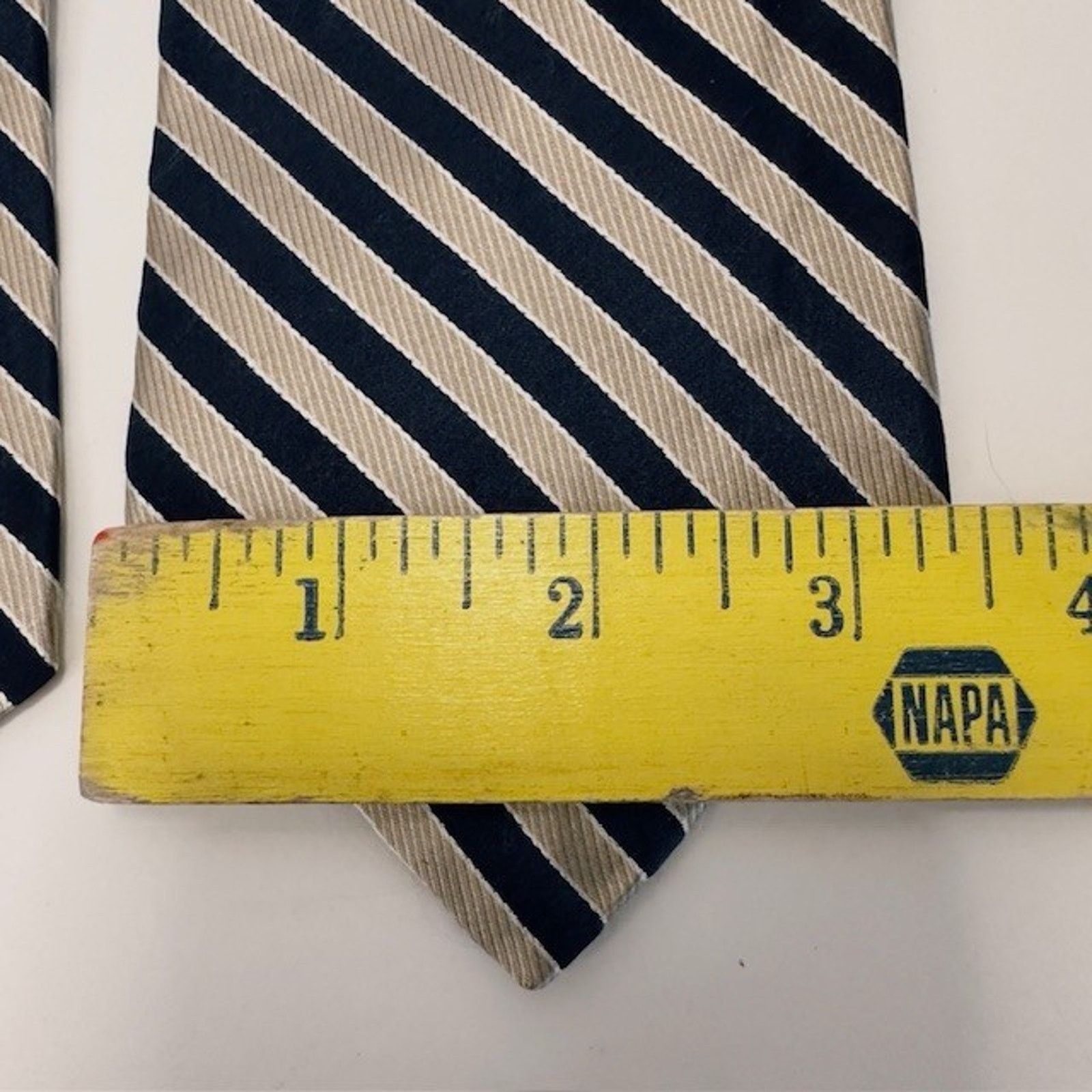 Nautica NAUTICA Men's 100% Silk Wide tie Striped Gold/Black 59 1/2" Size ONE SIZE - 4 Thumbnail