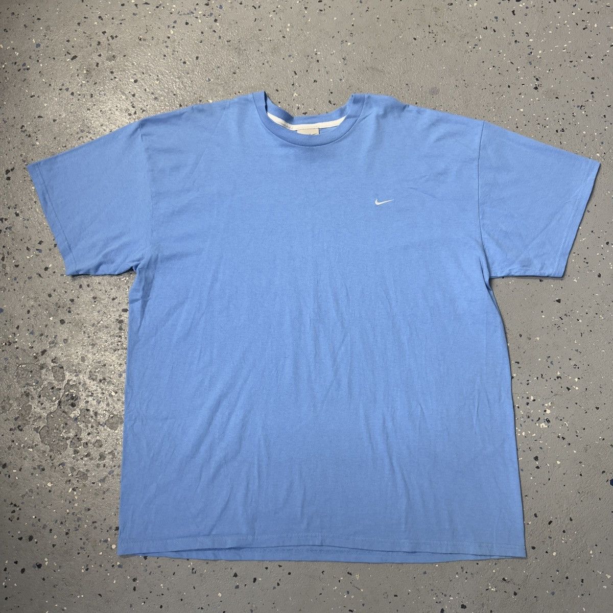 Nike × Vintage Vintage Y2K Nike Silver Tag Blank Swoosh Shirt 2000s Size US XXL / EU 58 / 5 - 1 Thumbnail