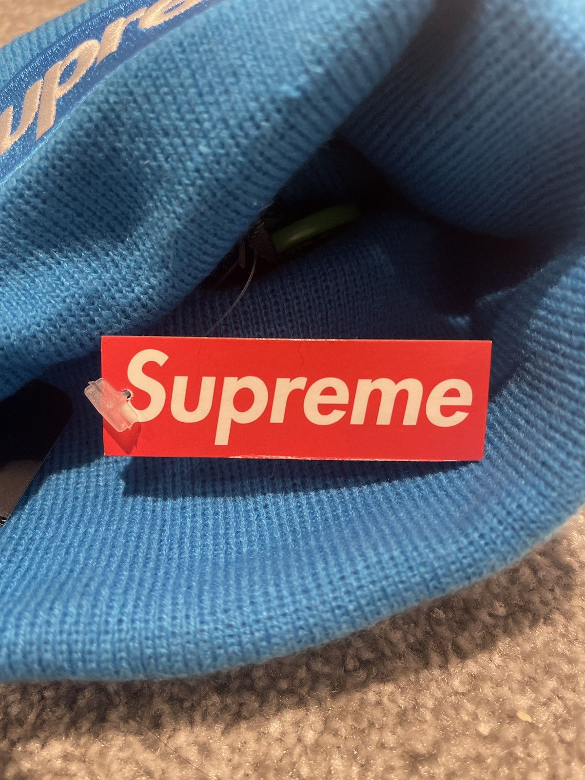New Era × Supreme Supreme x New Era FW18 Box Logo Blue Beanie Size ONE SIZE - 5 Thumbnail