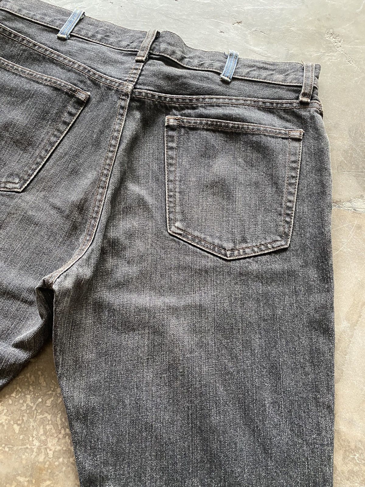 Japanese Brand × Uniqlo × Vintage Flare Jeans Japan Vintage Uniqlo Fade Black #32 Size US 33 - 10 Thumbnail