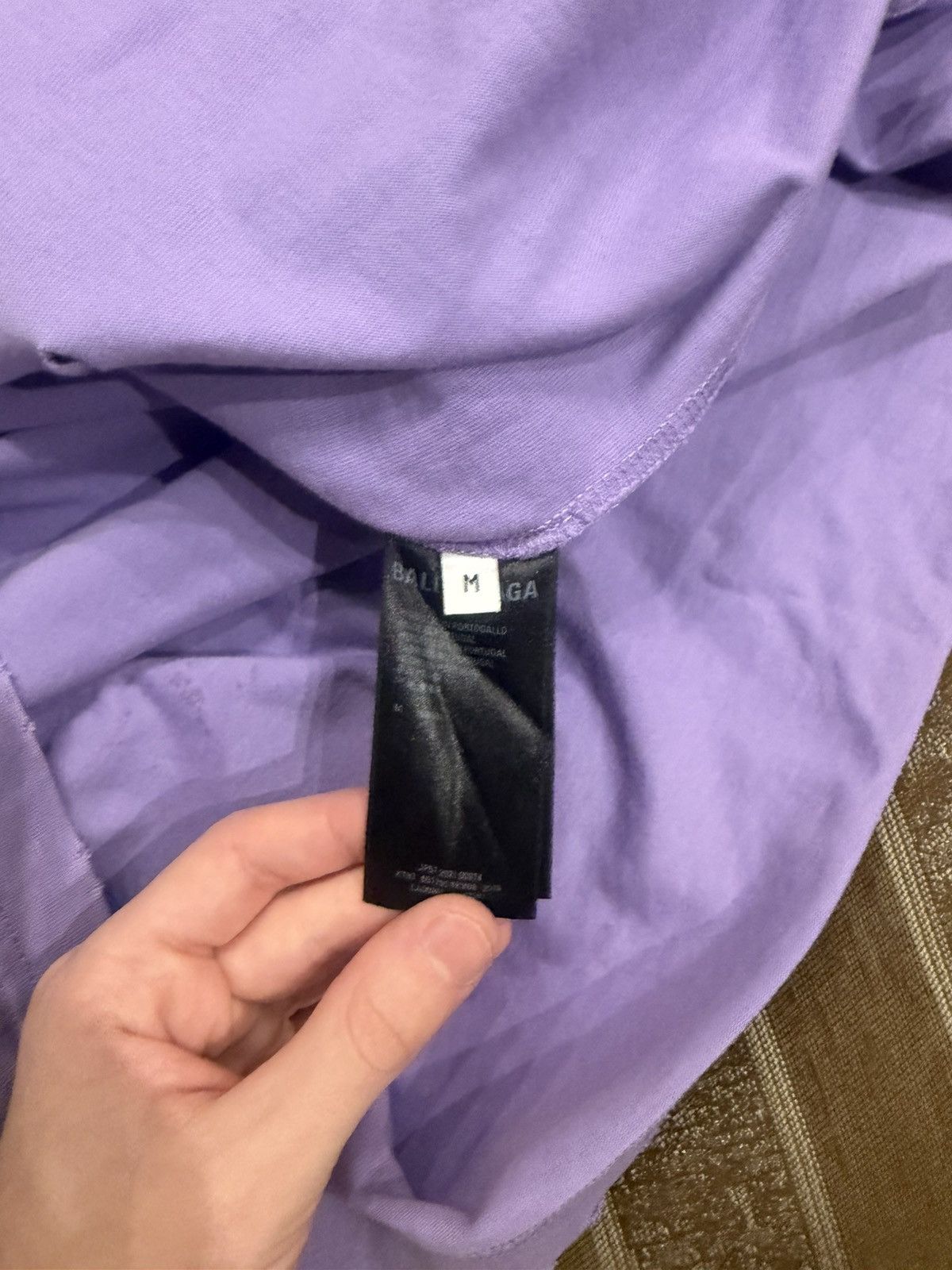 Balenciaga Balenciaga destroyed purple T-Shirt Size US M / EU 48-50 / 2 - 8 Thumbnail