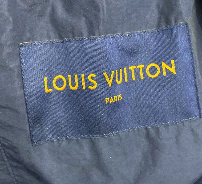 Louis Vuitton Louis Vuitton's new deep blue embossed cotto 2412-Nextarrow Size US M / EU 48-50 / 2 - 3 Thumbnail