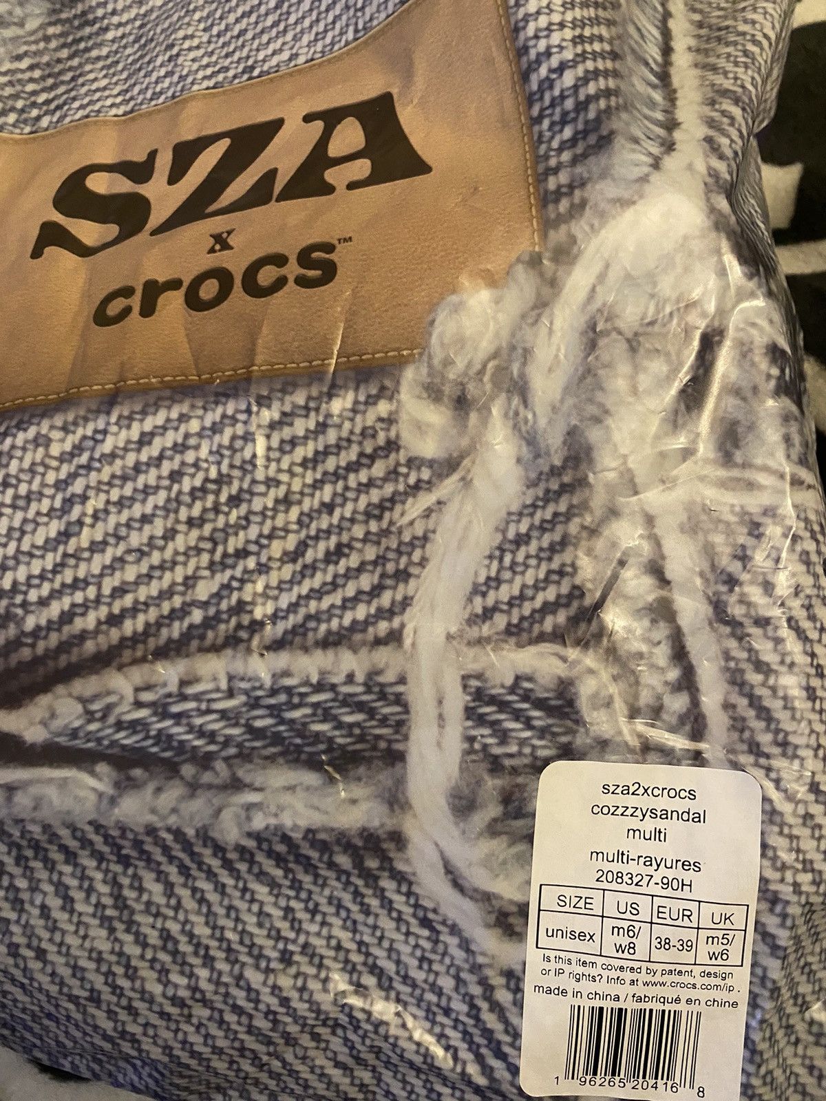 Crocs SZA x Crocs Cozzzy Denim Sandals Size US 8 / IT 38 - 4 Thumbnail