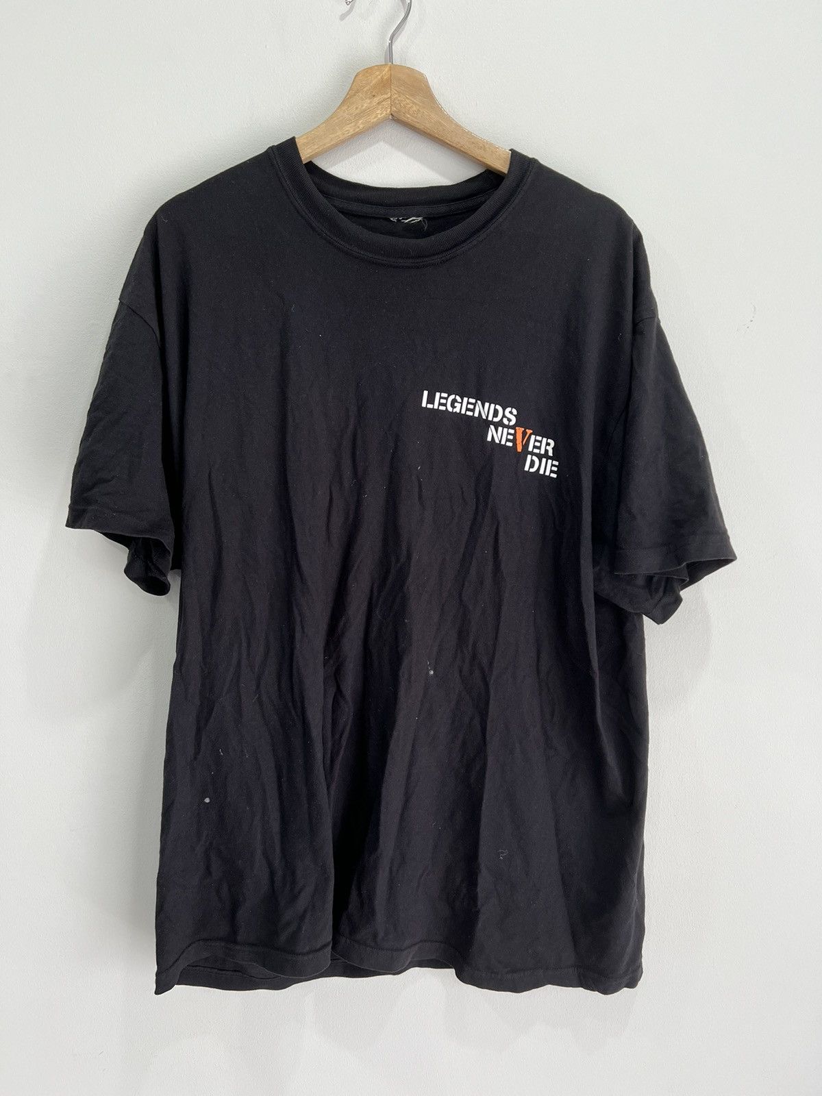 Vlone Vlone Legends Never Die Tee Shirt XL Size US XL / EU 56 / 4 - 2 Thumbnail