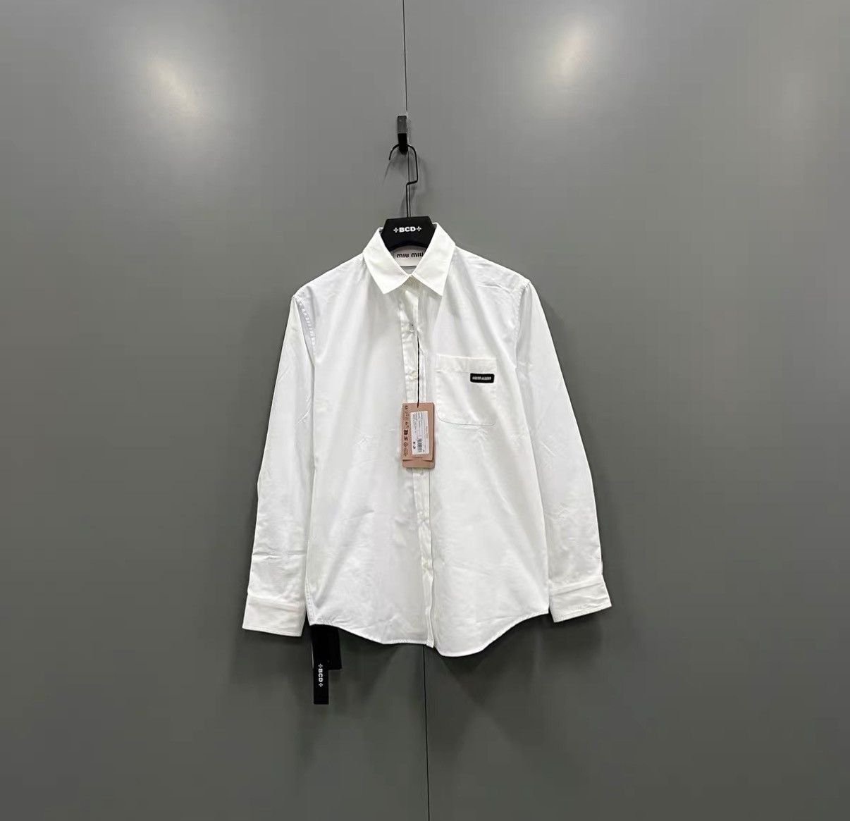 Miu Miu Miu Miu 2024 White Logo Patch Shirt J41 Size S / US 4 / IT 40 - 1 Thumbnail