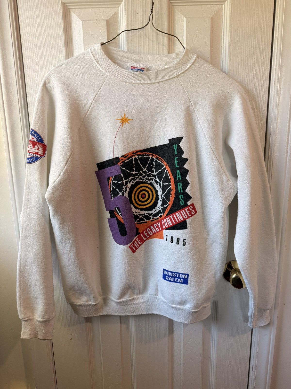 Vintage Vintage 90s Crewneck Sweat Winston Salem Tournament 1995 Size US S / EU 44-46 / 1 - 1 Thumbnail